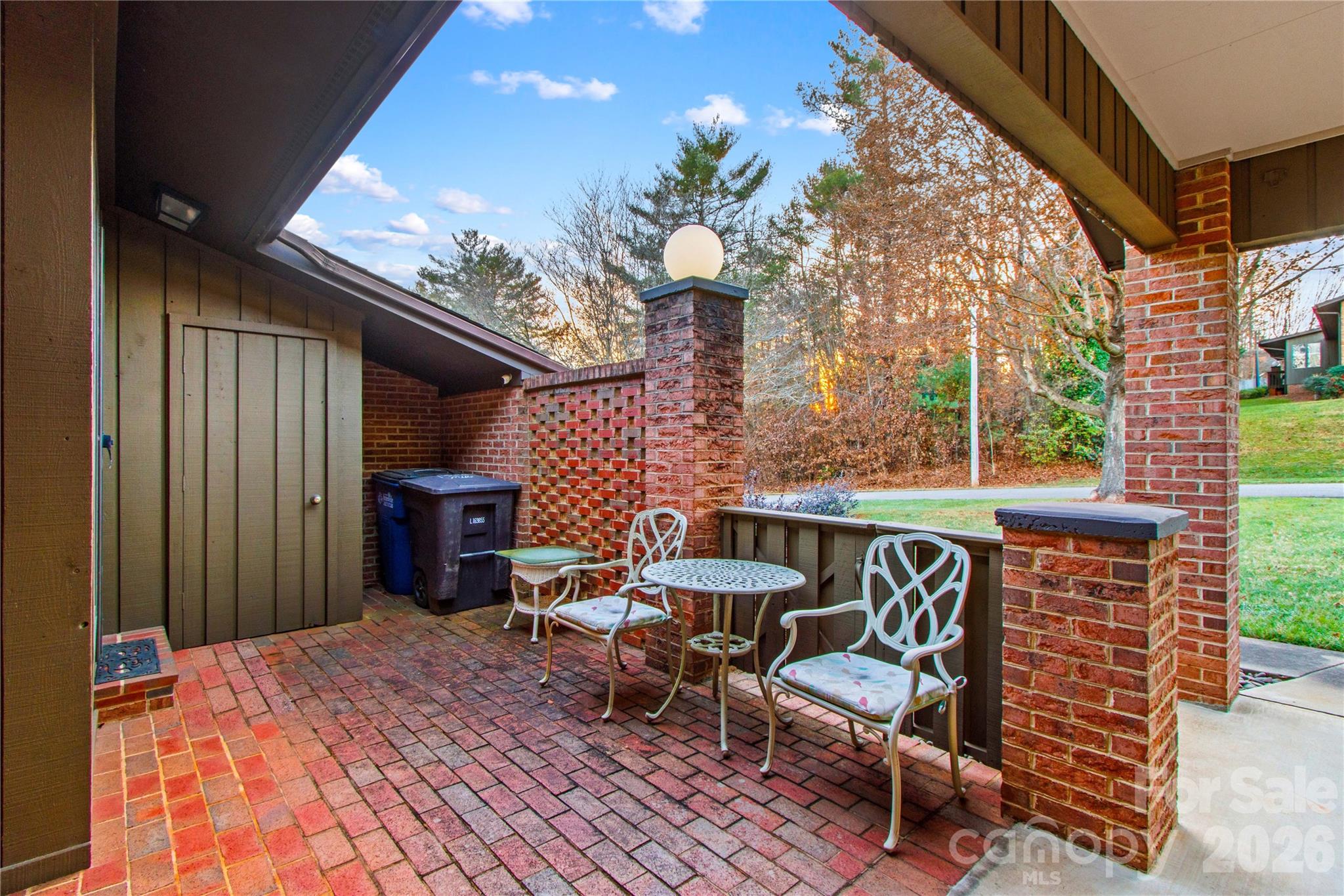 1336 Radio Road — Statesville