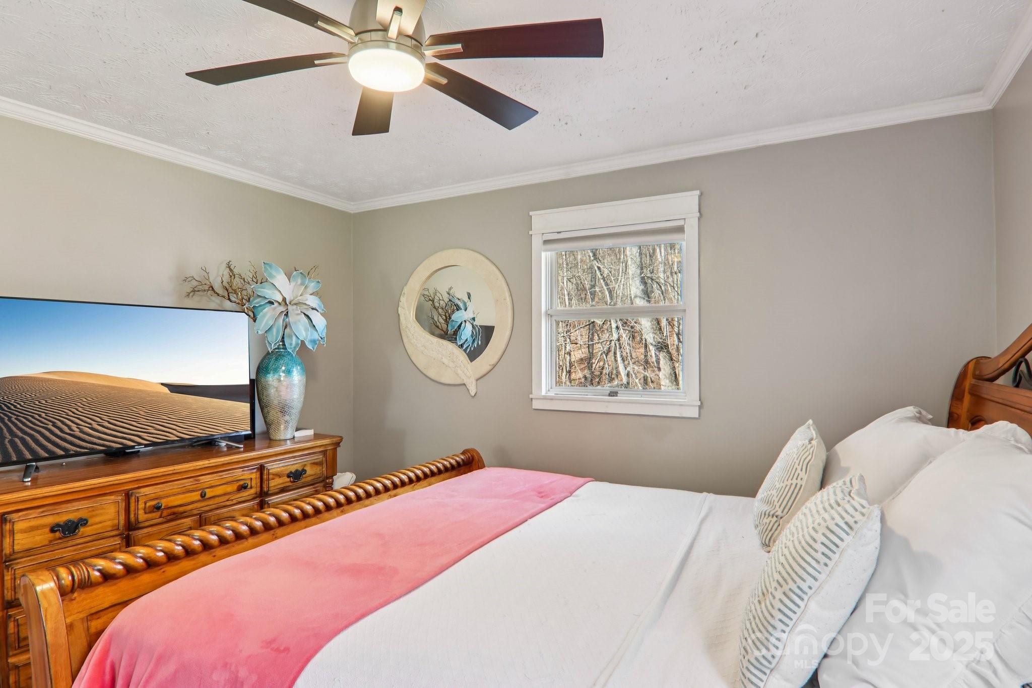 199 Davis Cove Road — Waynesville