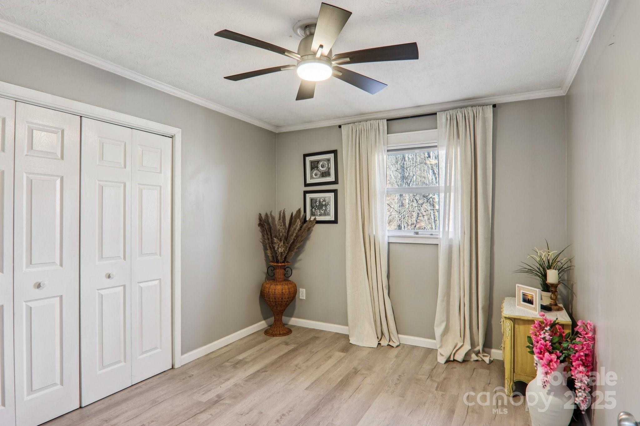 199 Davis Cove Road — Waynesville