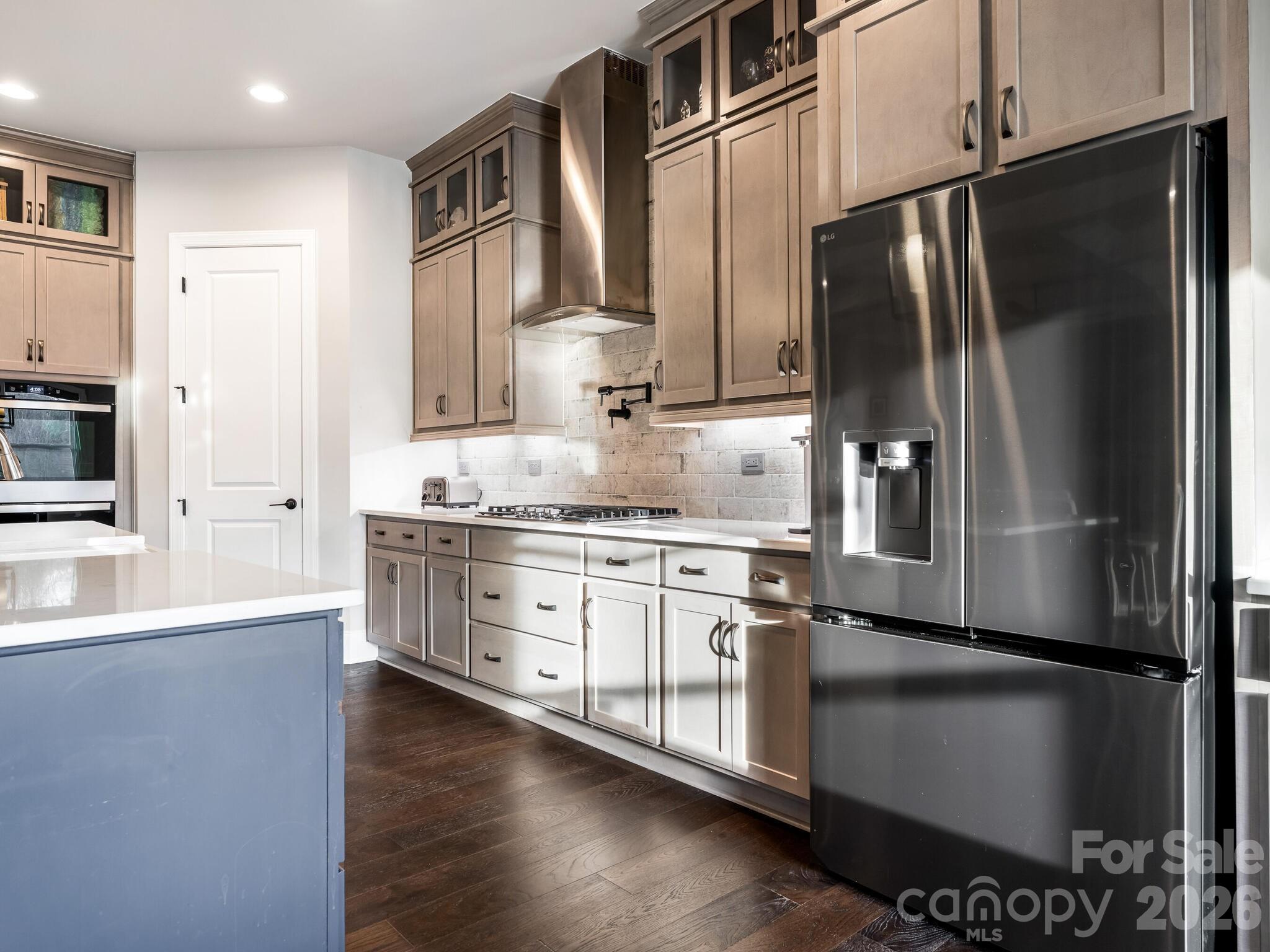 1312 Sage Pine Circle #19 — Clover