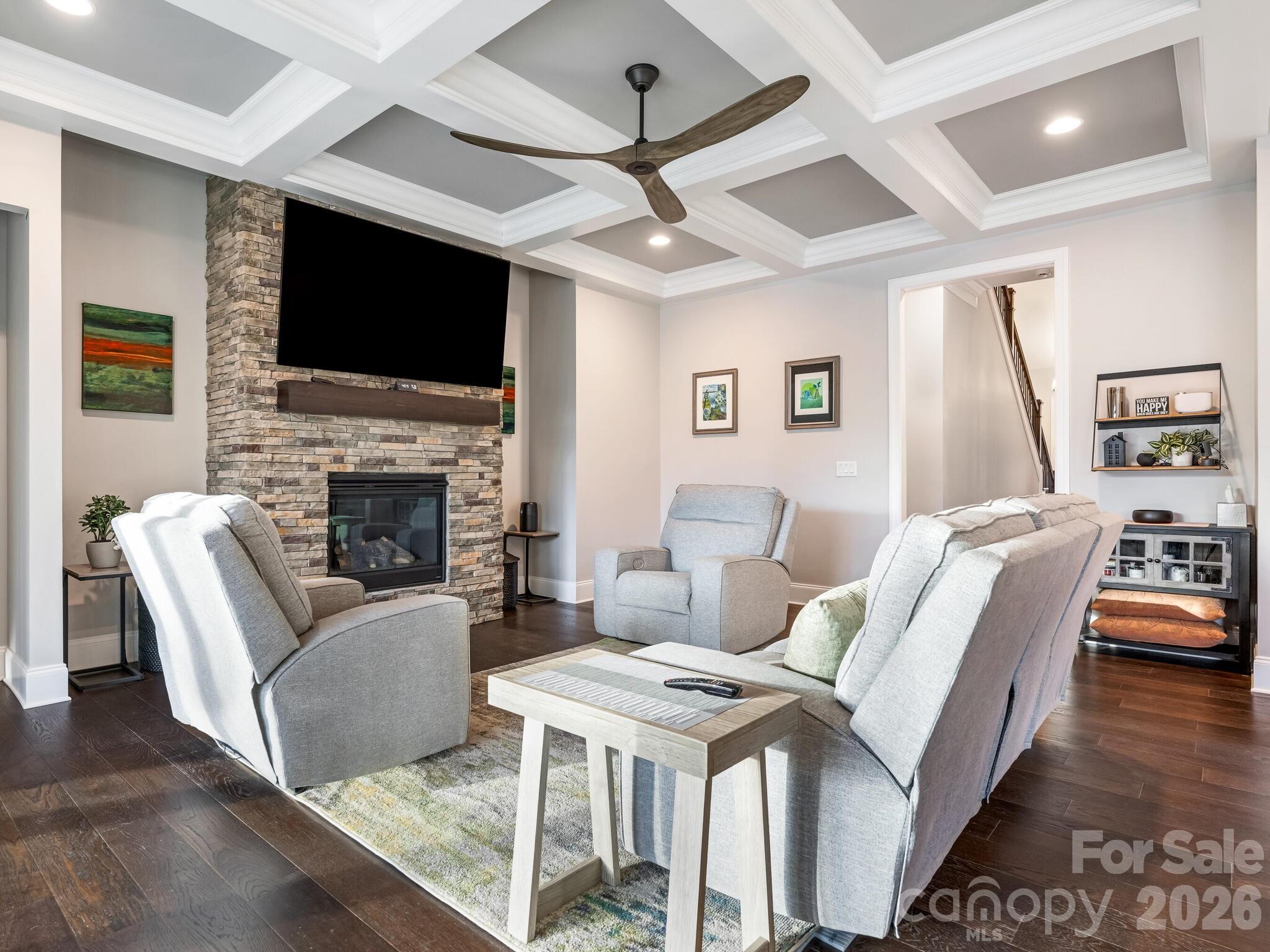 1312 Sage Pine Circle #19 — Clover