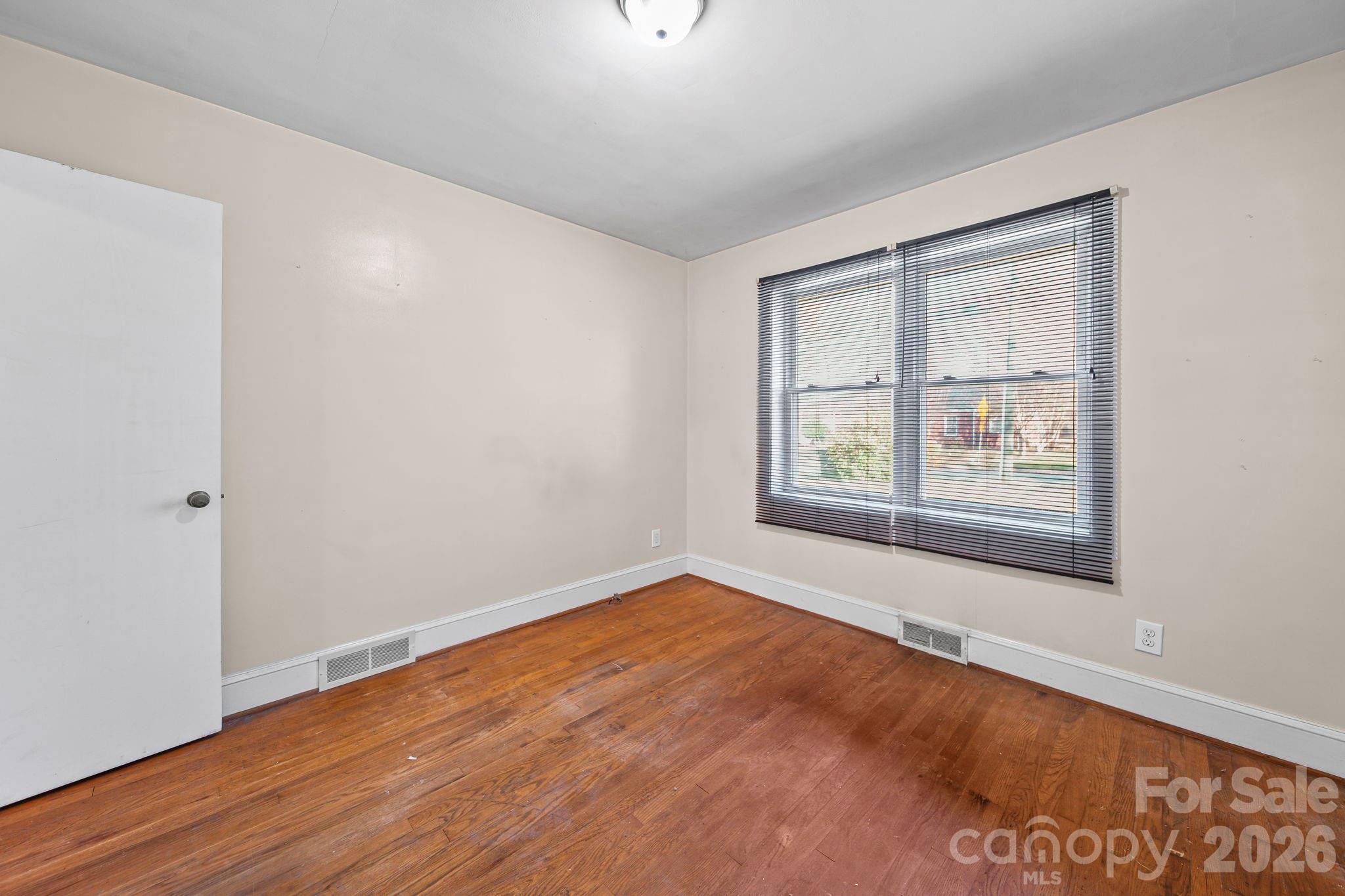 953 Fairmont Avenue — Salisbury