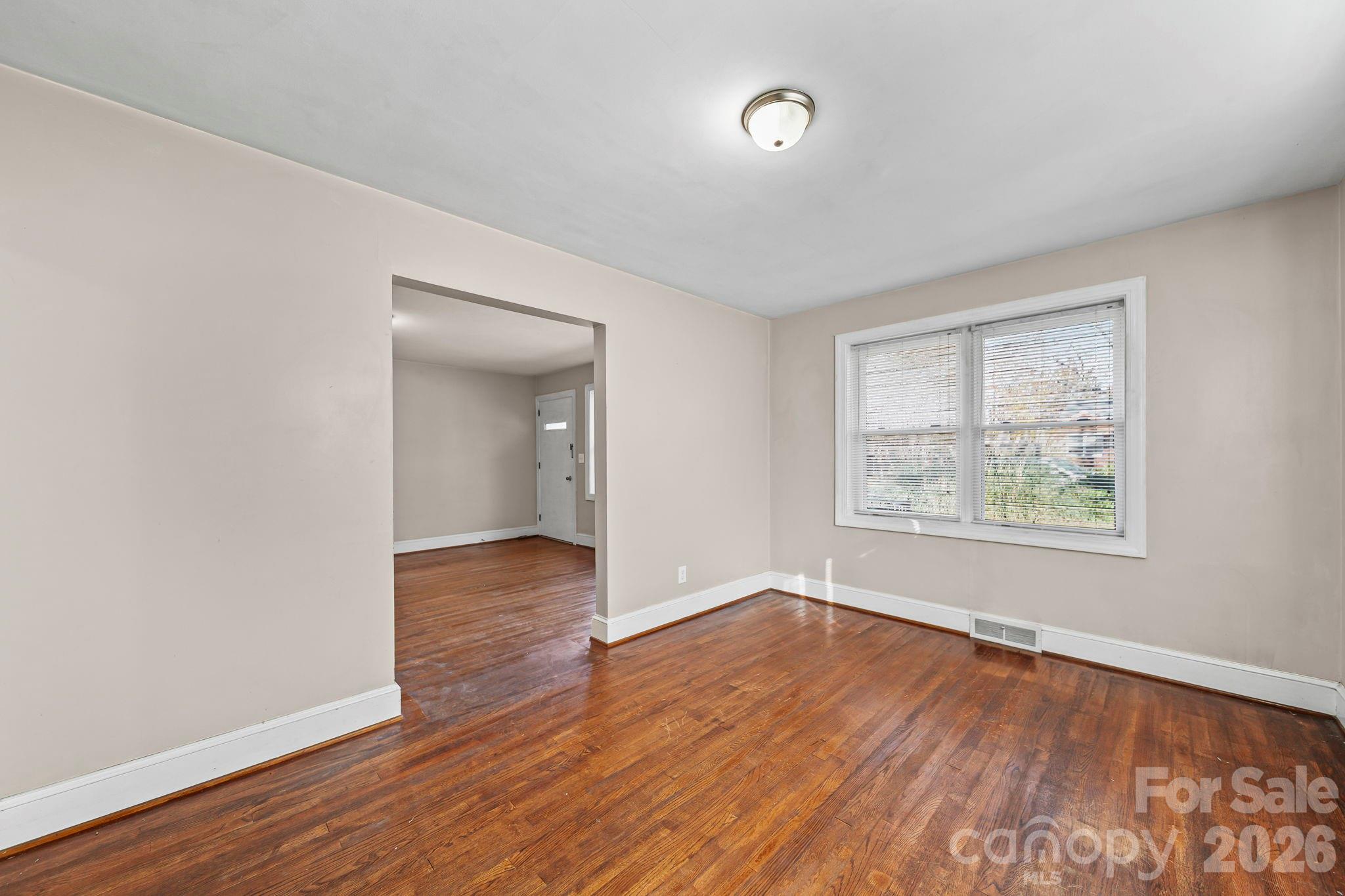 953 Fairmont Avenue — Salisbury