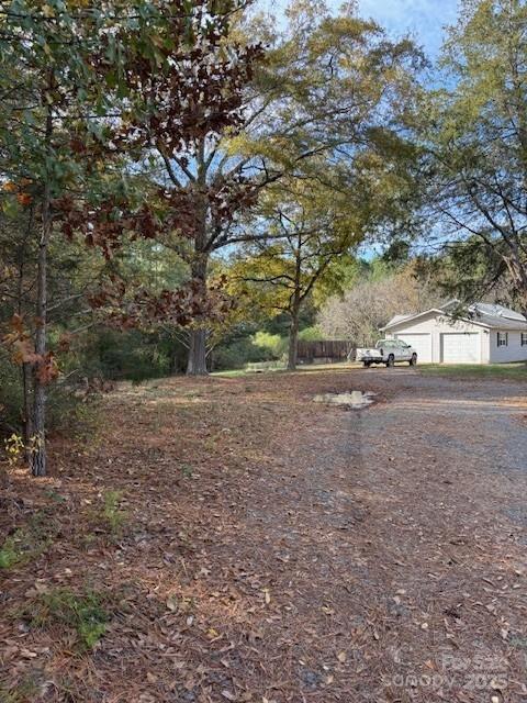 665 E Robertson Road — Rock Hill
