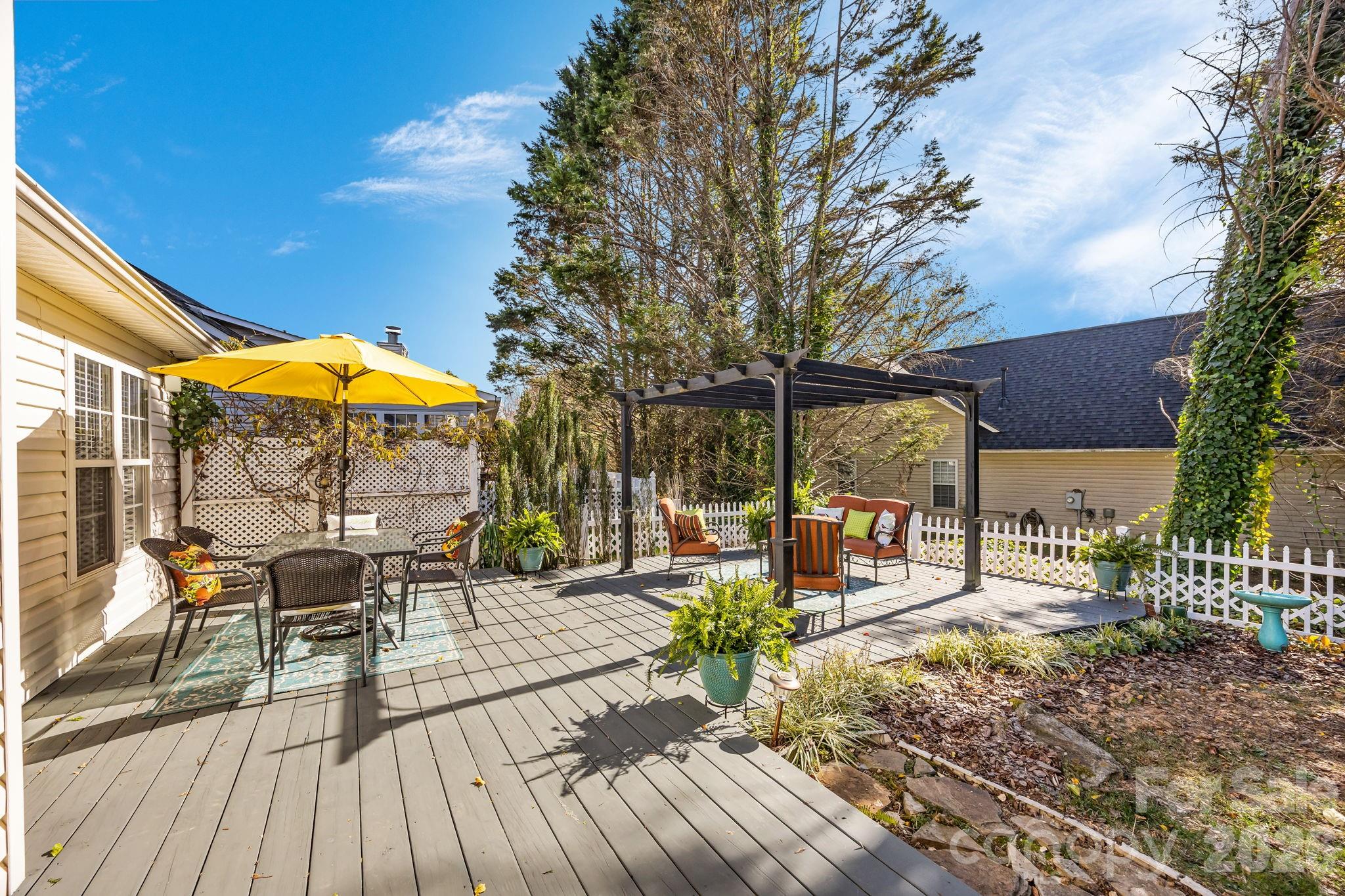 255 Stonehollow Road — Fletcher