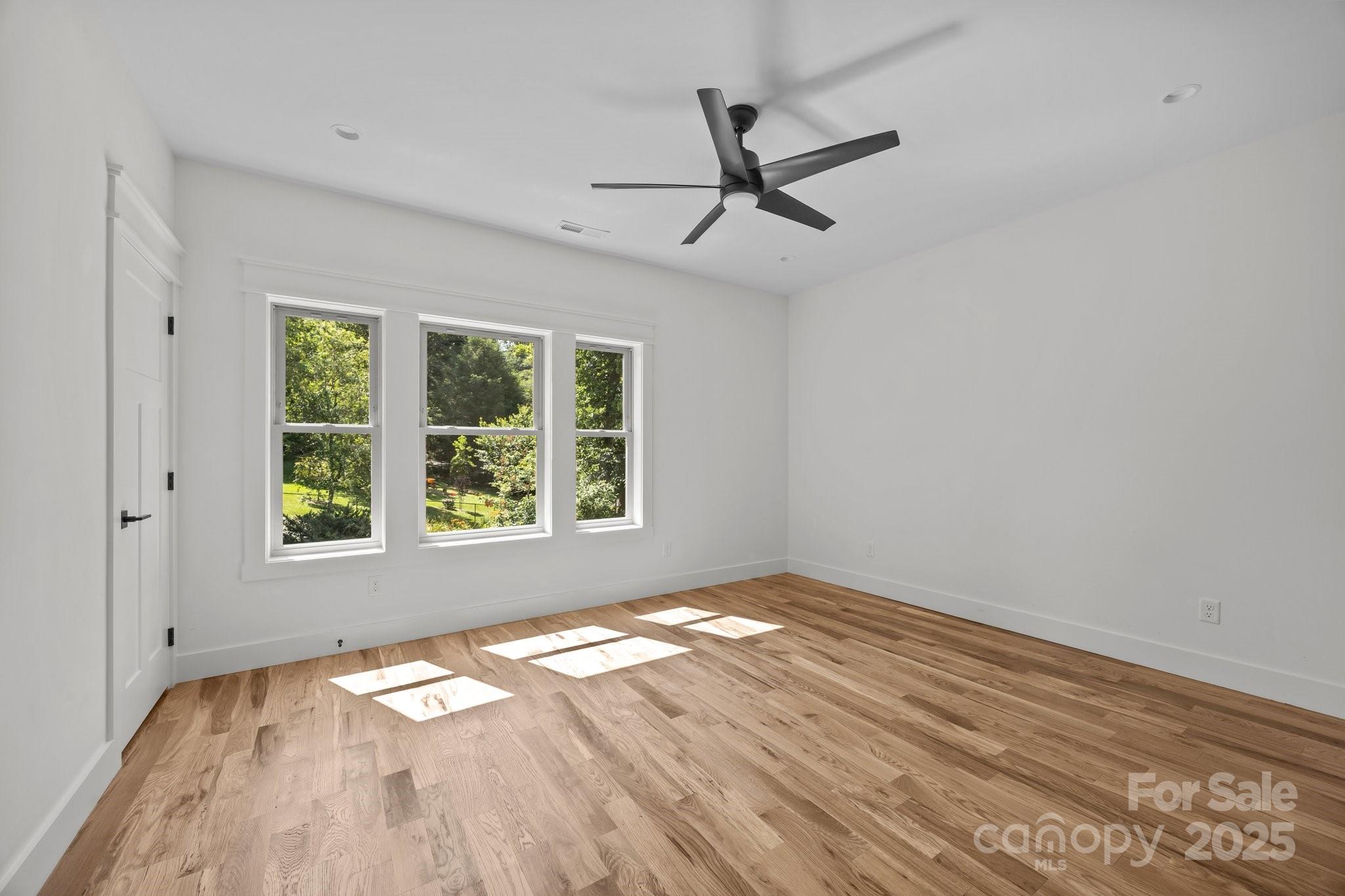 58 Pinedale Road — Asheville