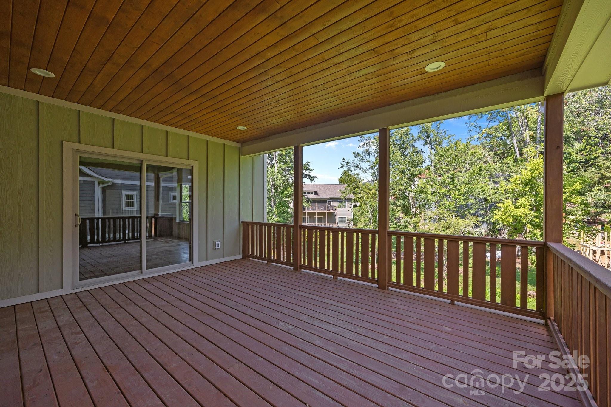 58 Pinedale Road — Asheville