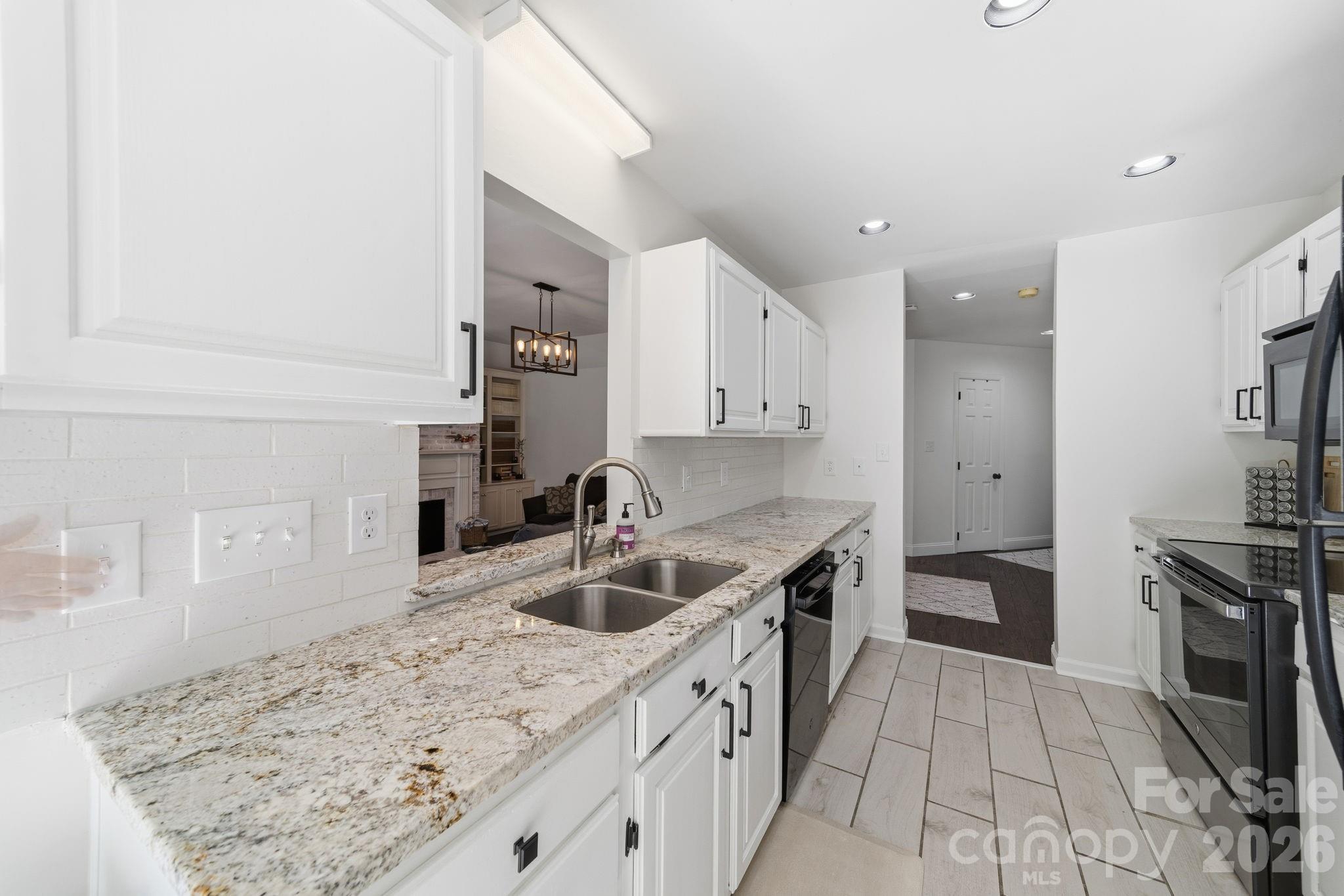 5204 Tedorill Lane — Charlotte