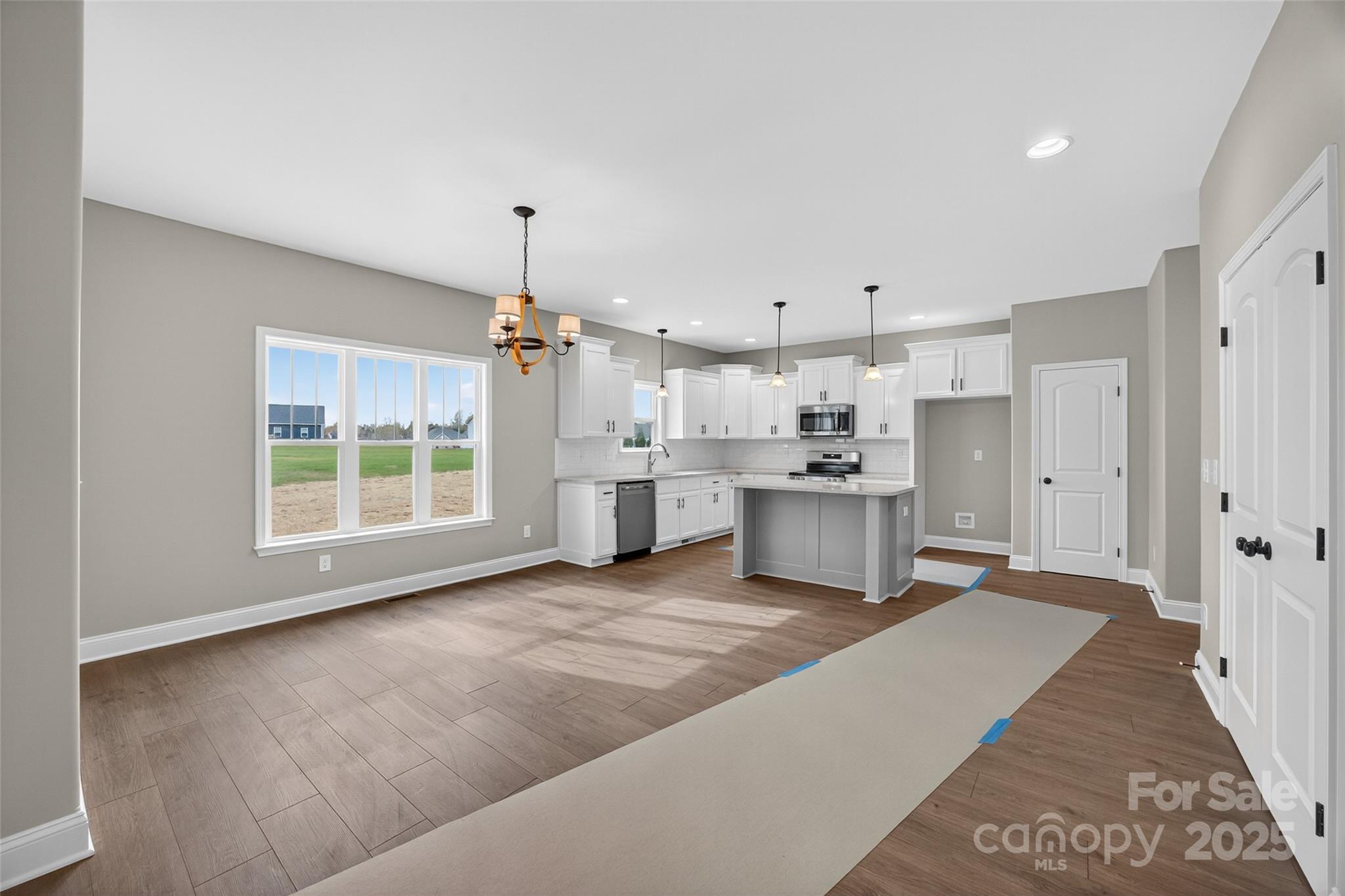7195 Mooresville Road — Salisbury