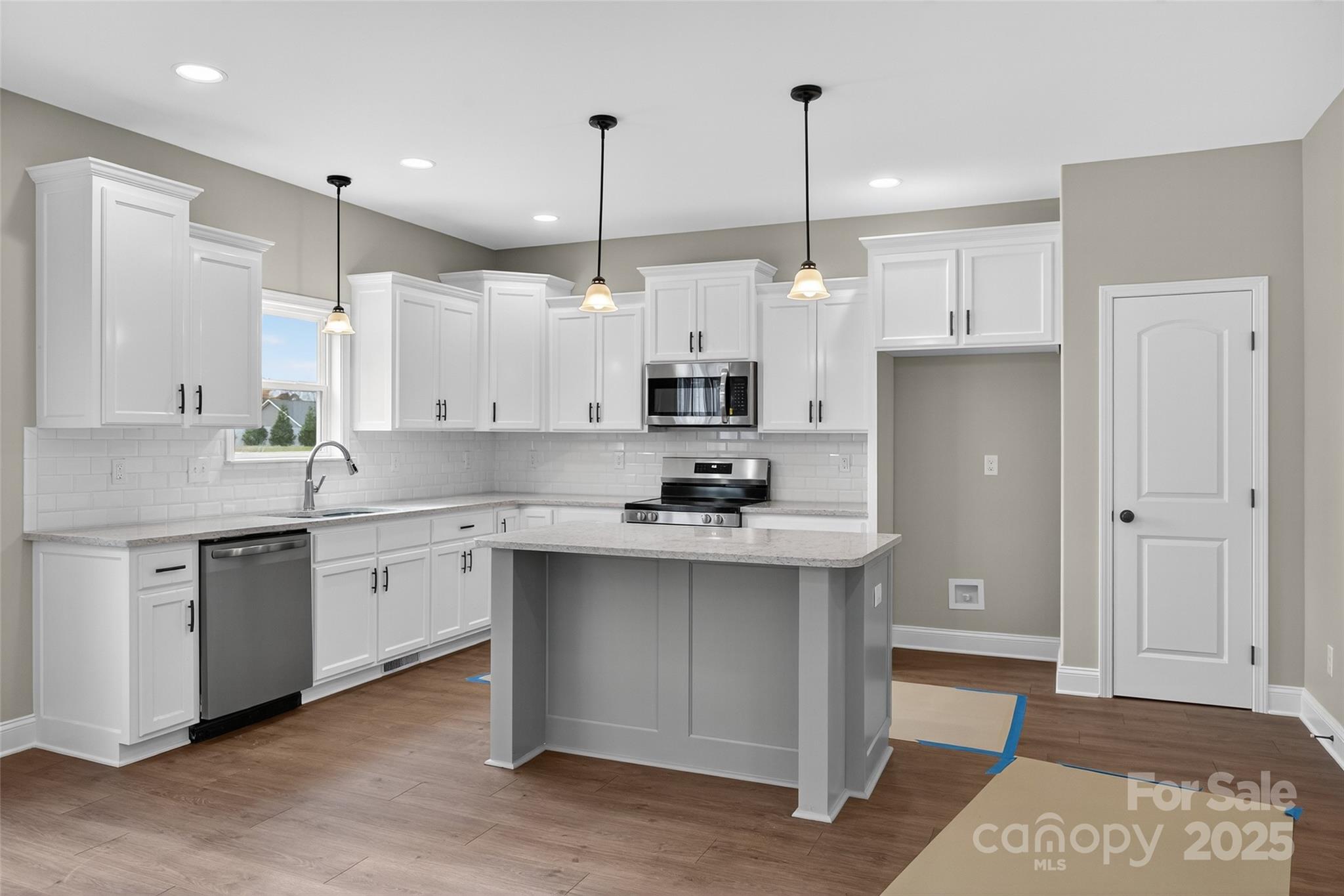 7195 Mooresville Road — Salisbury