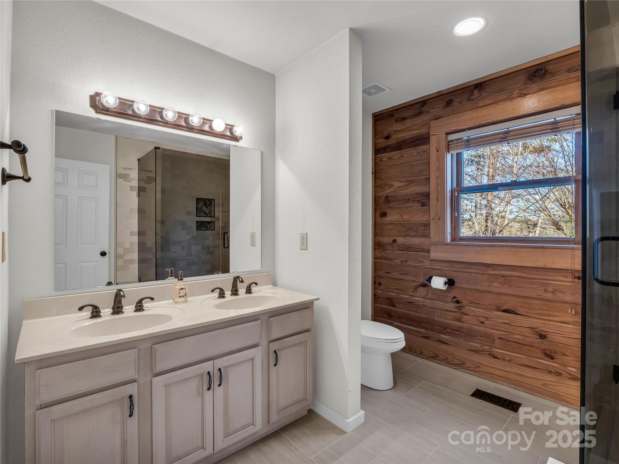 134 Raleigh Drive — Lake Lure