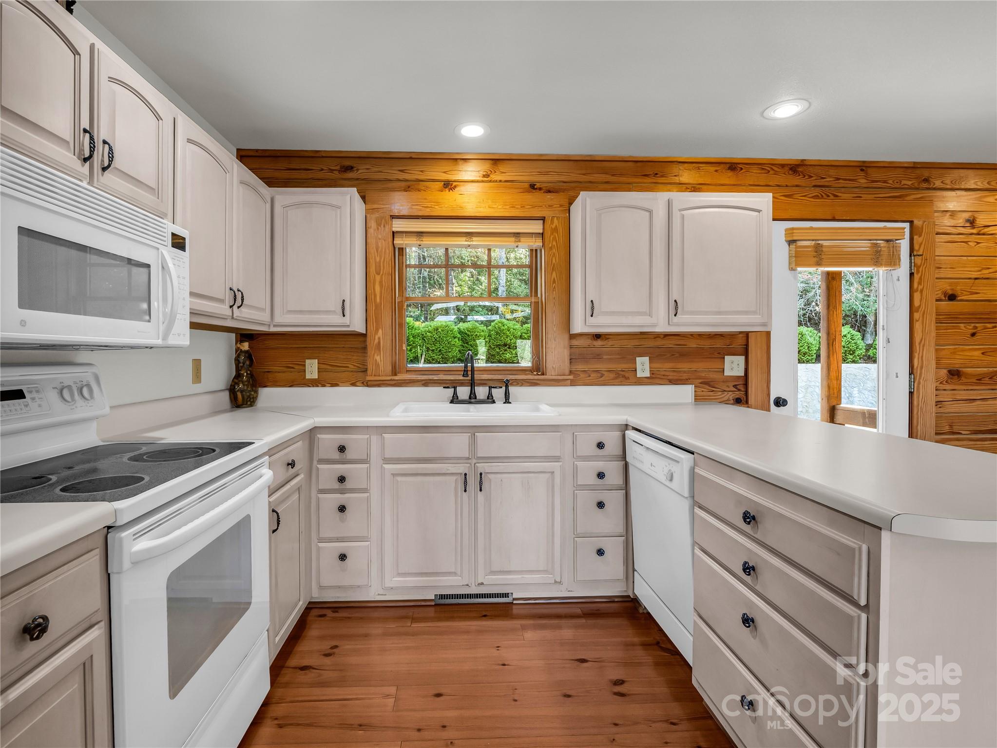 134 Raleigh Drive — Lake Lure