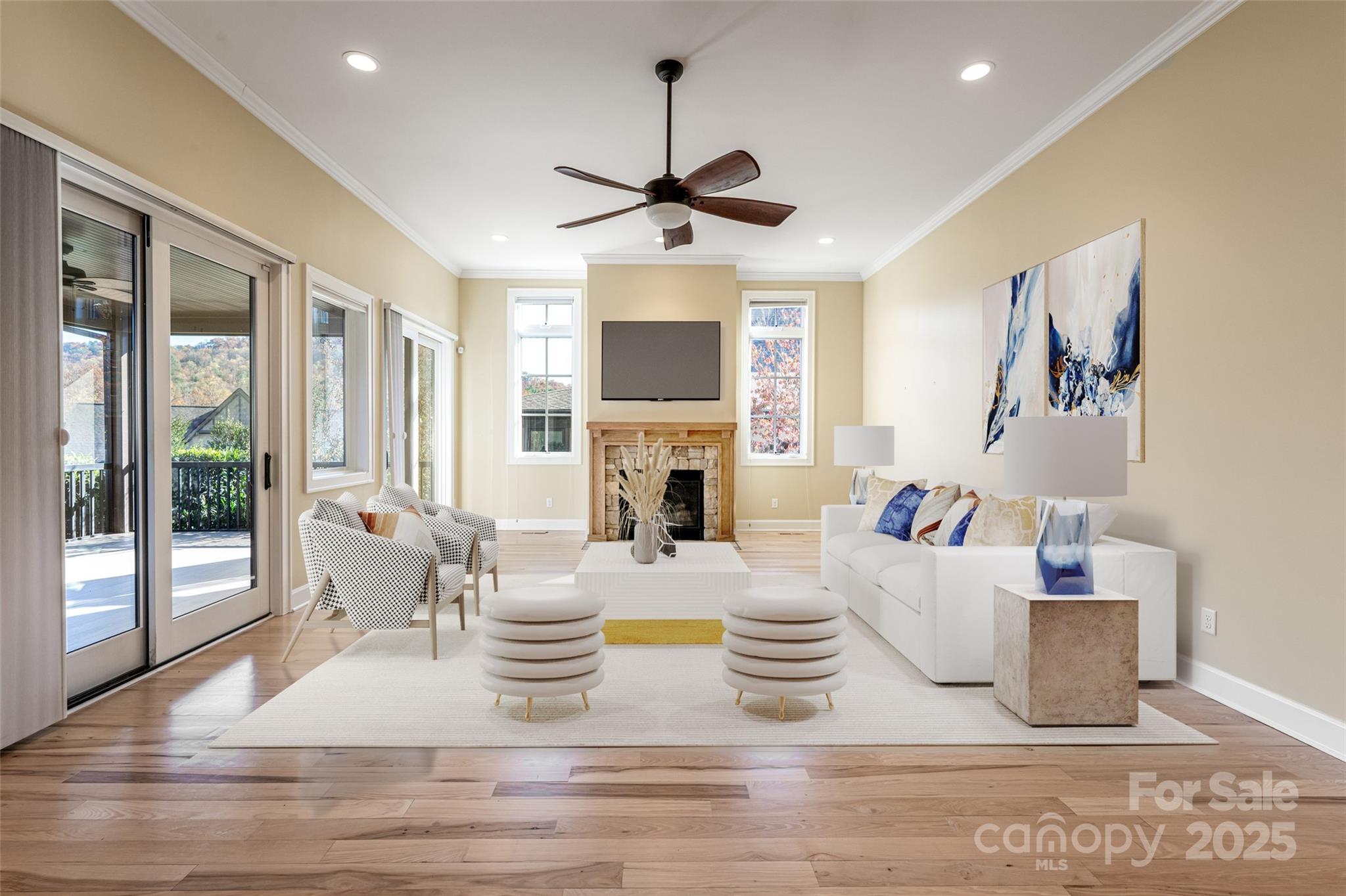 38 Chantilly Drive — Asheville