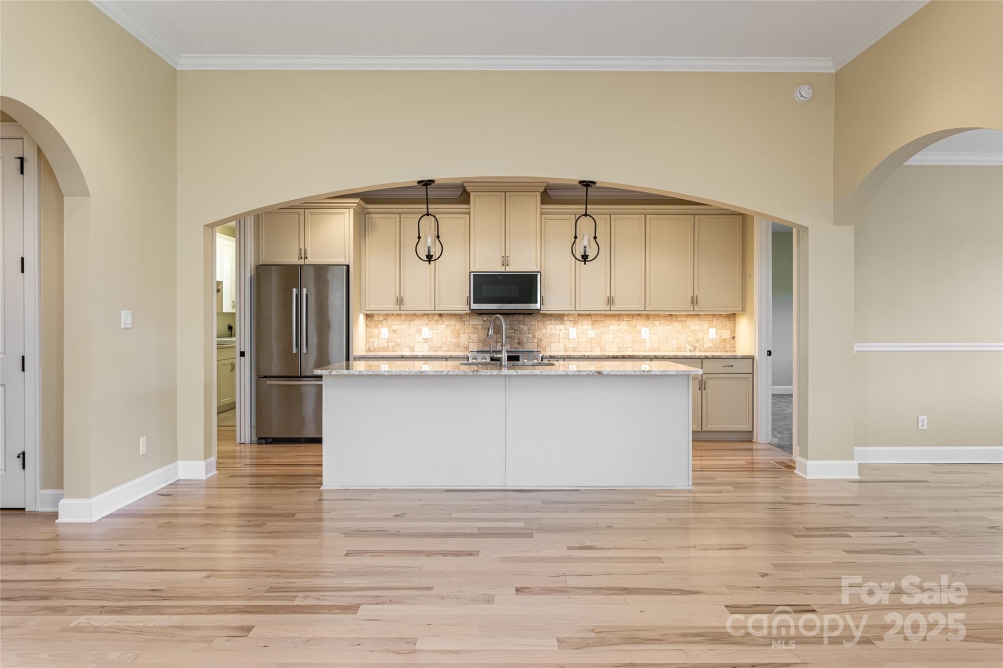 38 Chantilly Drive — Asheville