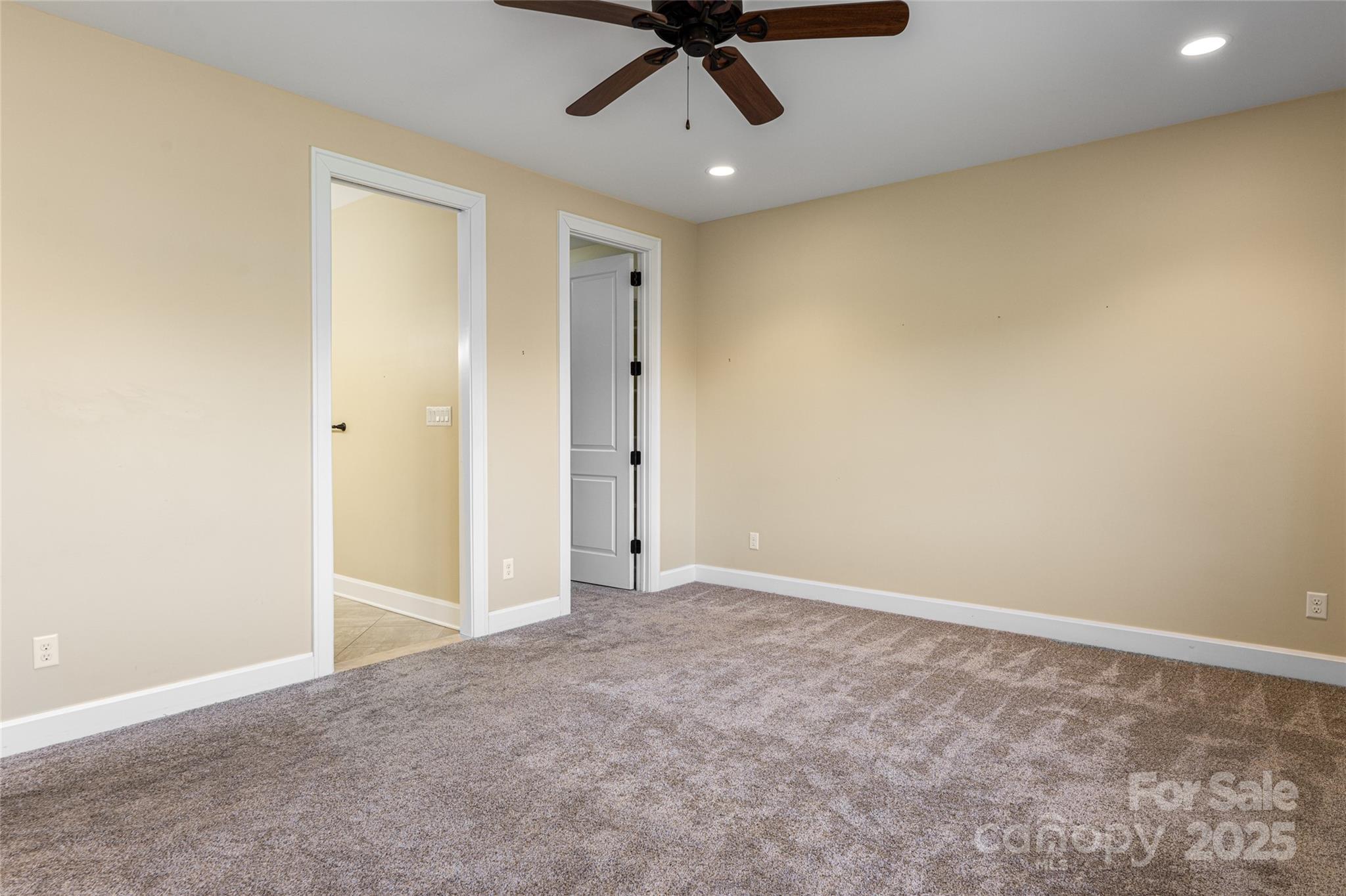 38 Chantilly Drive — Asheville