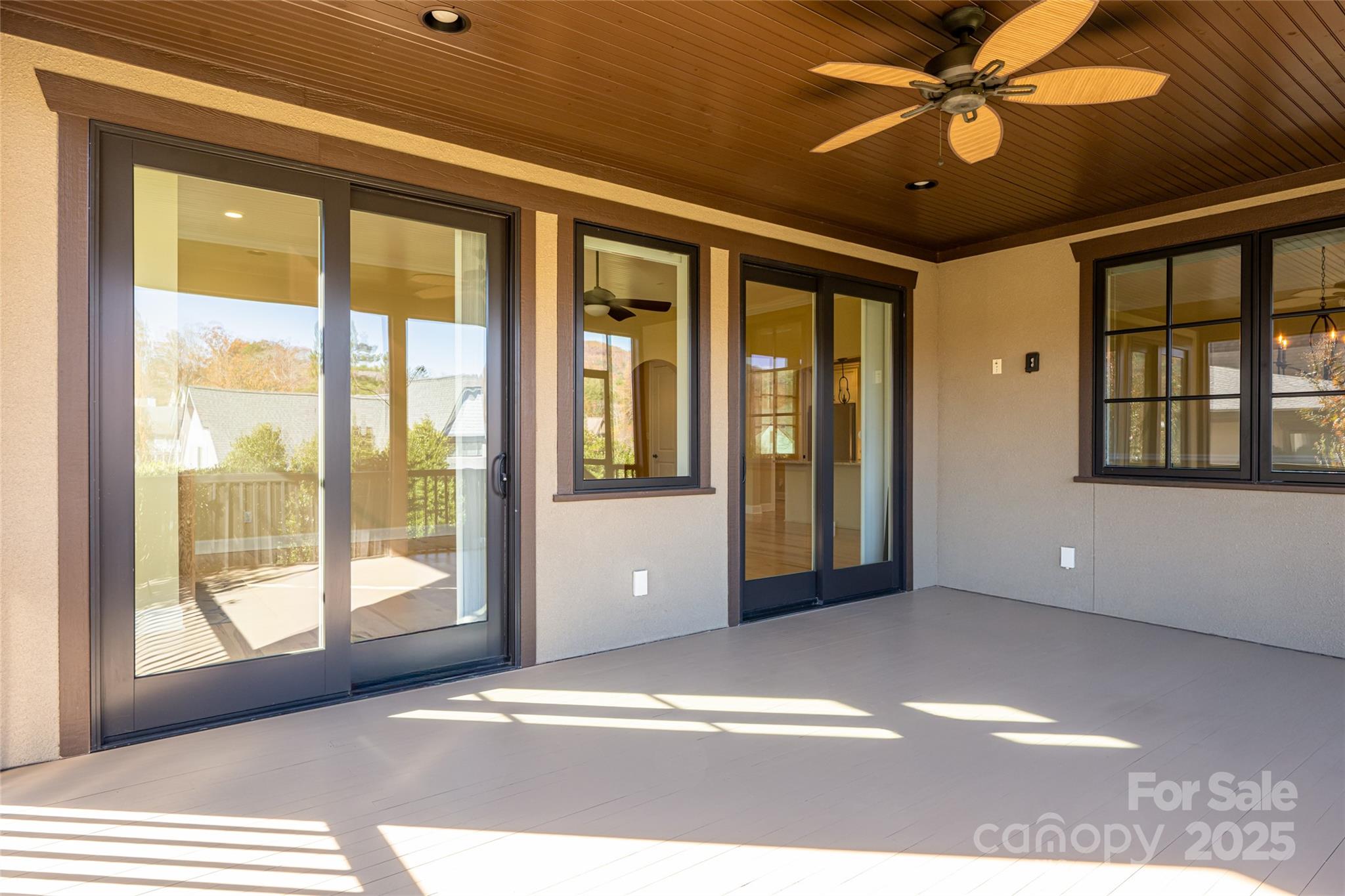 38 Chantilly Drive — Asheville