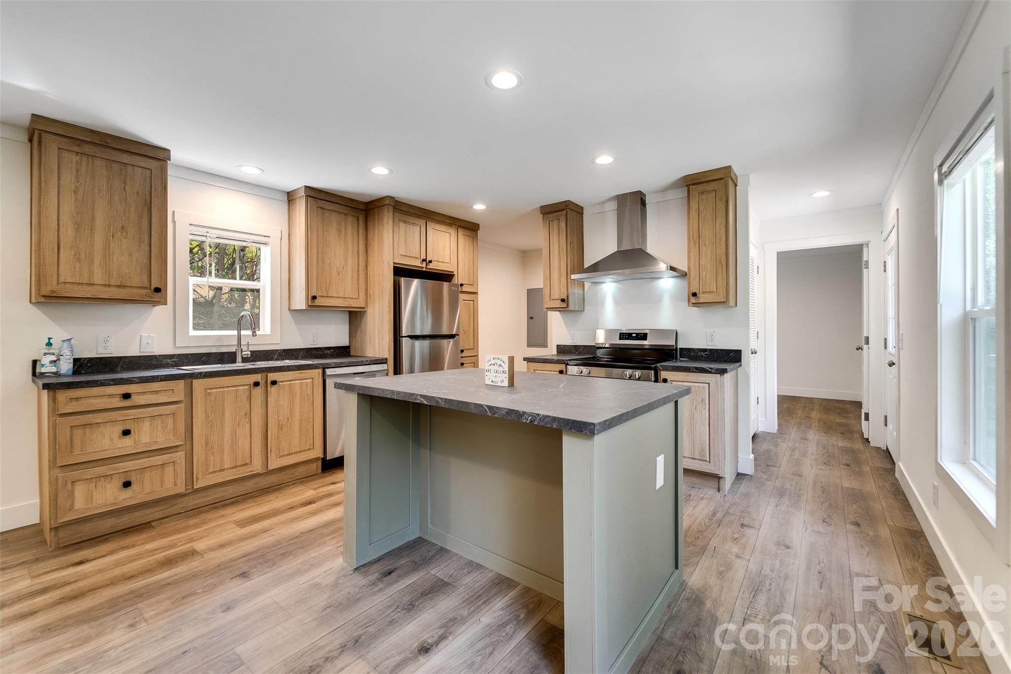 75 Windswept Lane — Hayesville