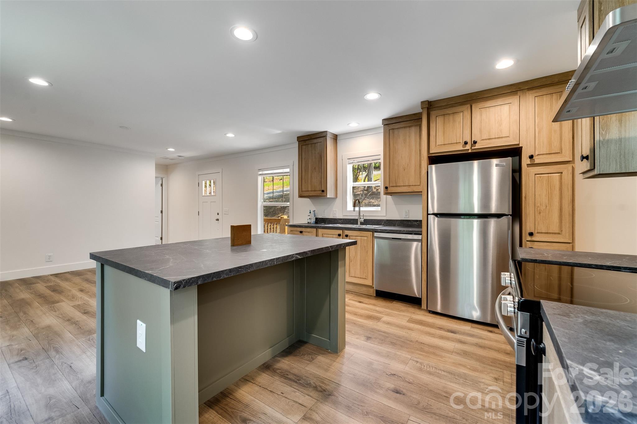 75 Windswept Lane — Hayesville