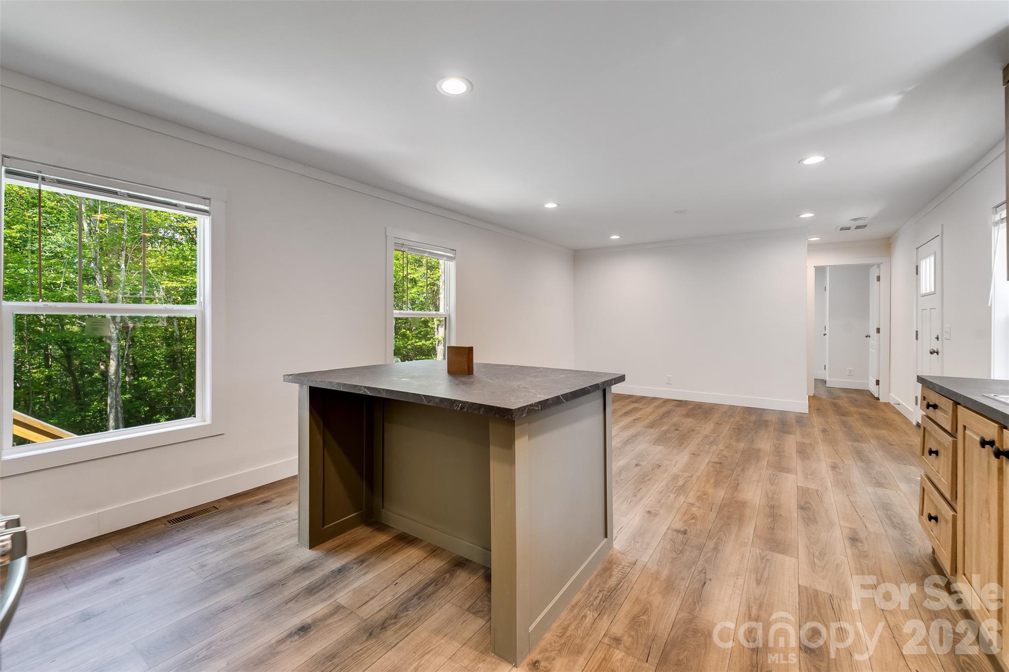 75 Windswept Lane — Hayesville