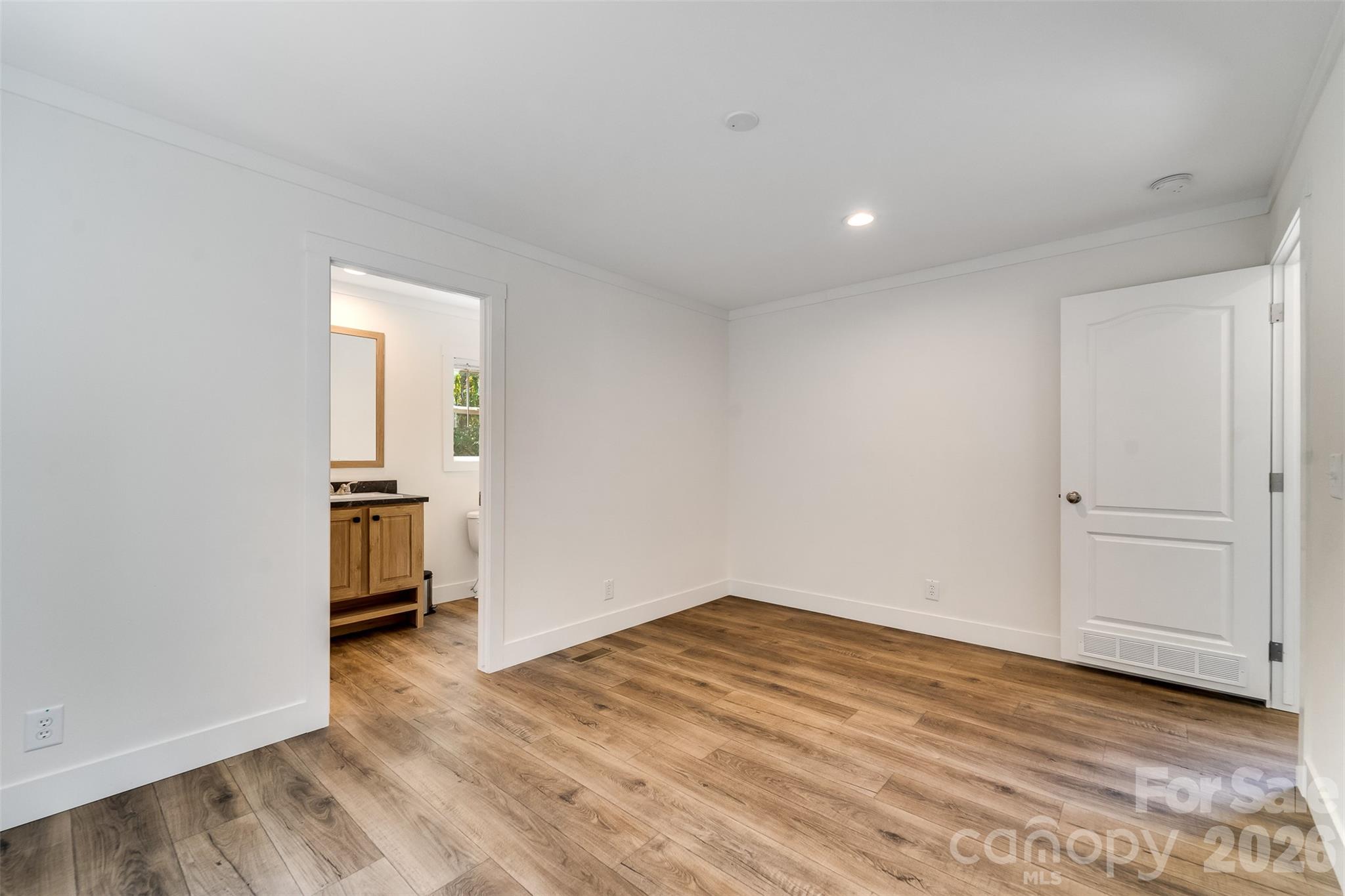 75 Windswept Lane — Hayesville