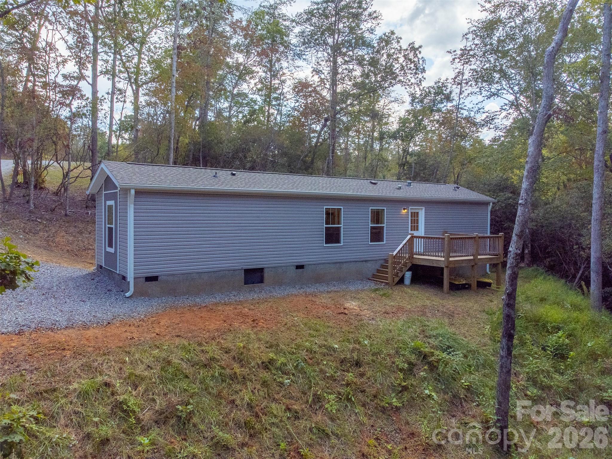 75 Windswept Lane — Hayesville