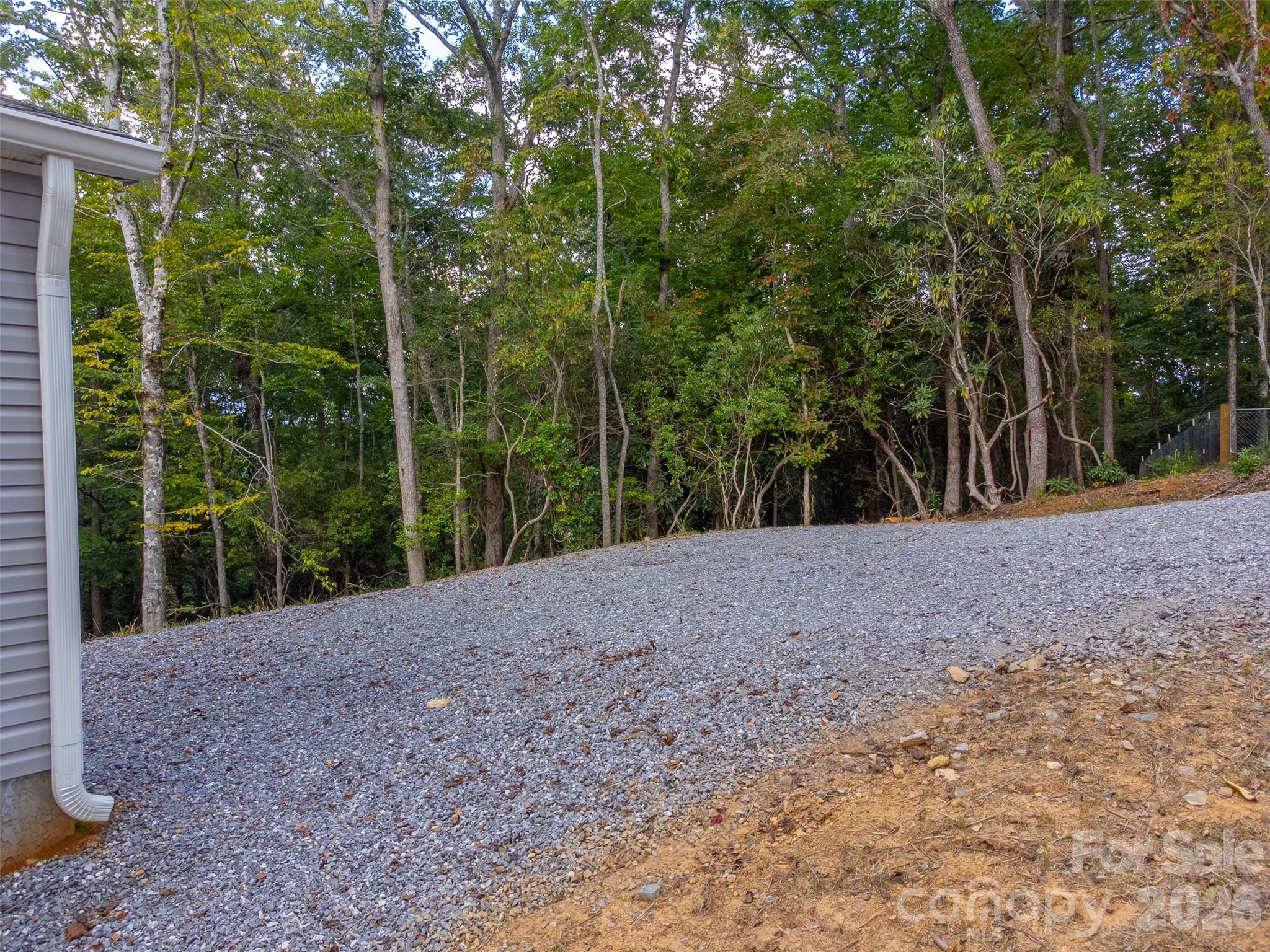 75 Windswept Lane — Hayesville