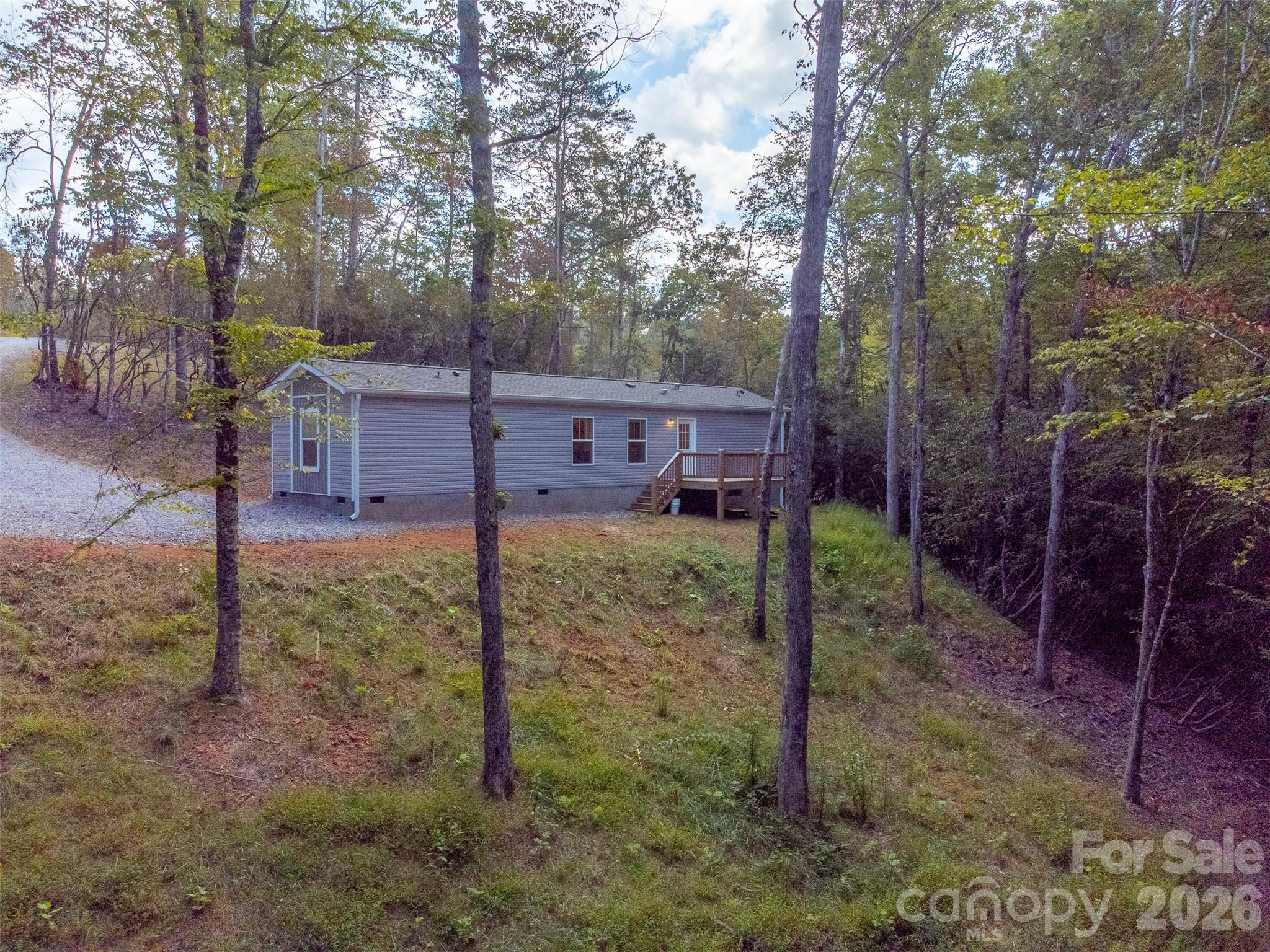75 Windswept Lane — Hayesville
