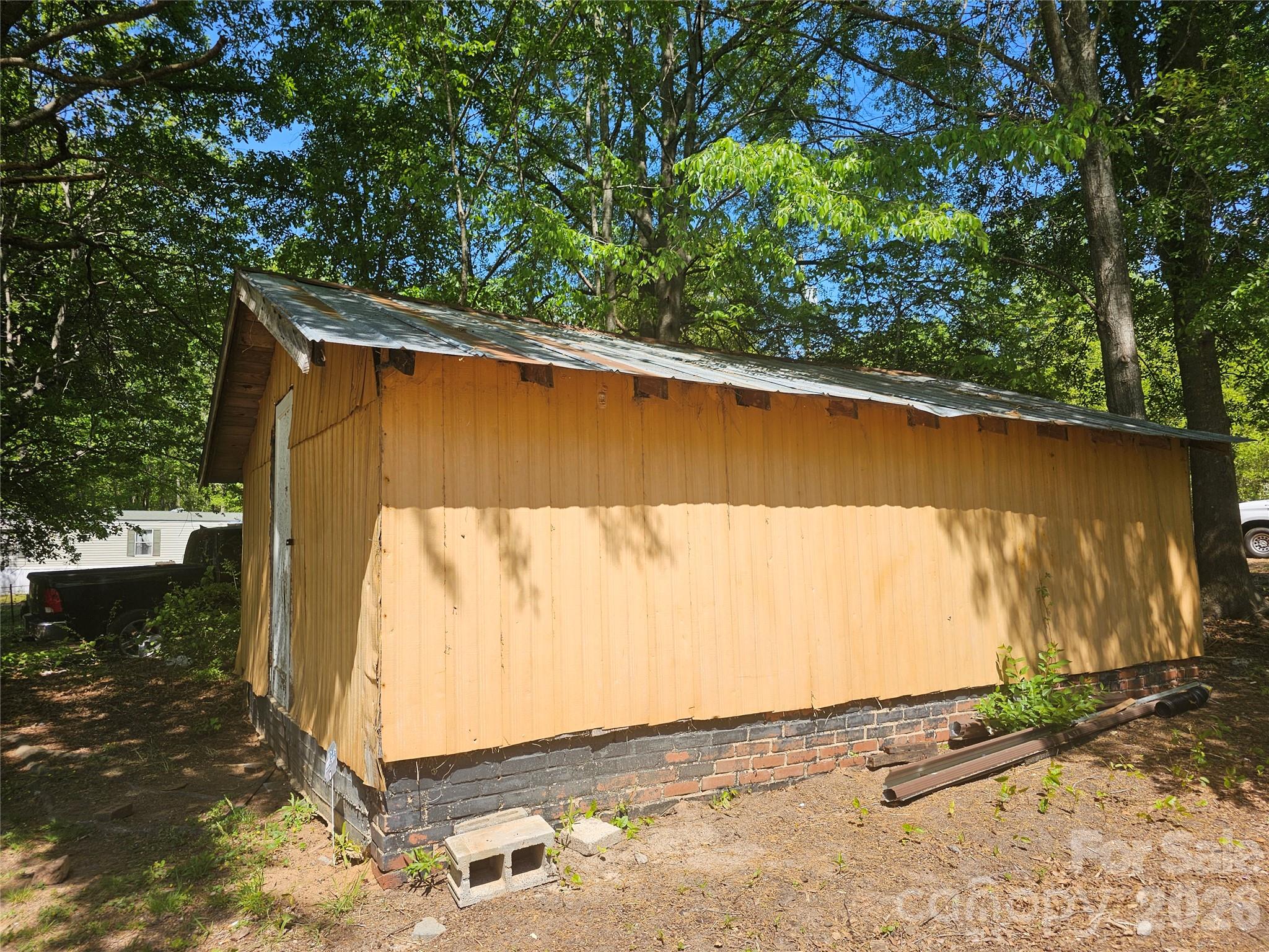 114 Beacon Hill — Ellenboro
