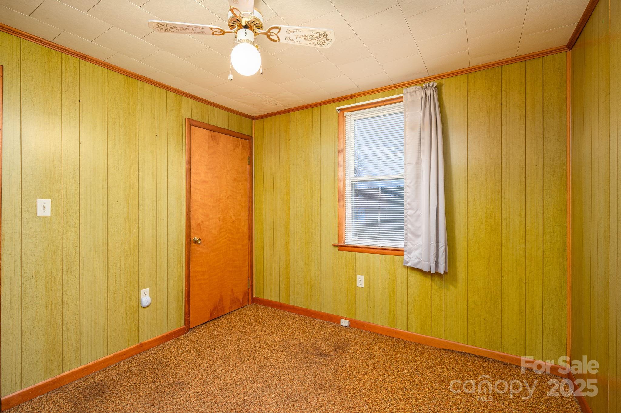 6331 Smith Road — Vale