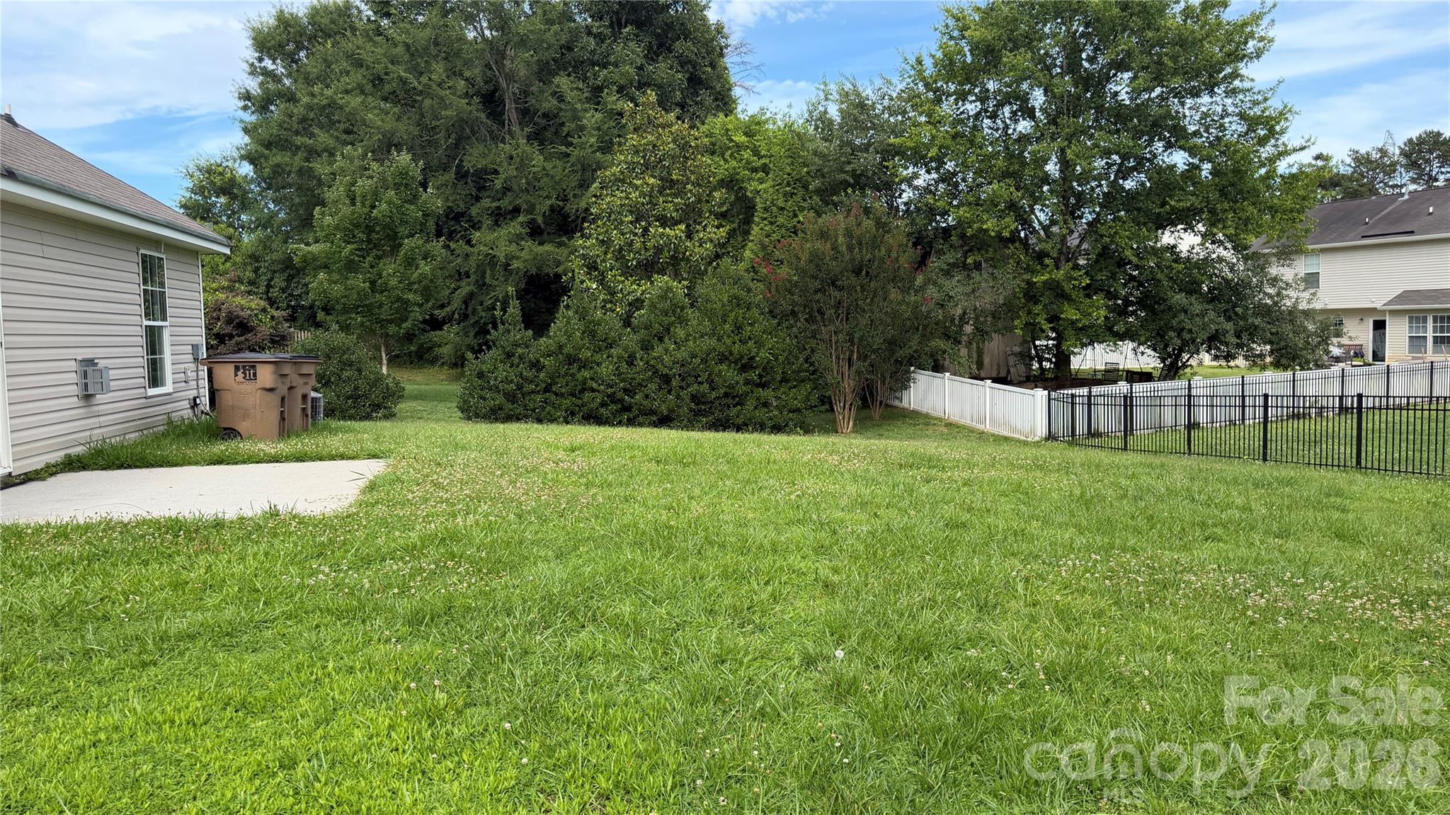 1005 LadyBank Court — Indian Trail