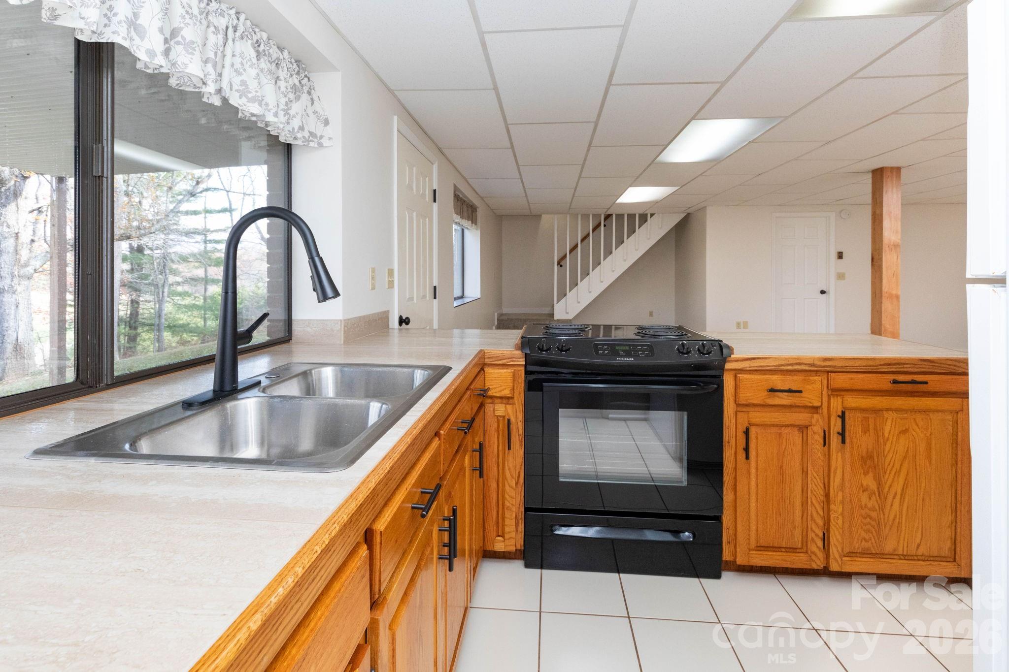 84 Joe jenkins Road — Fairview