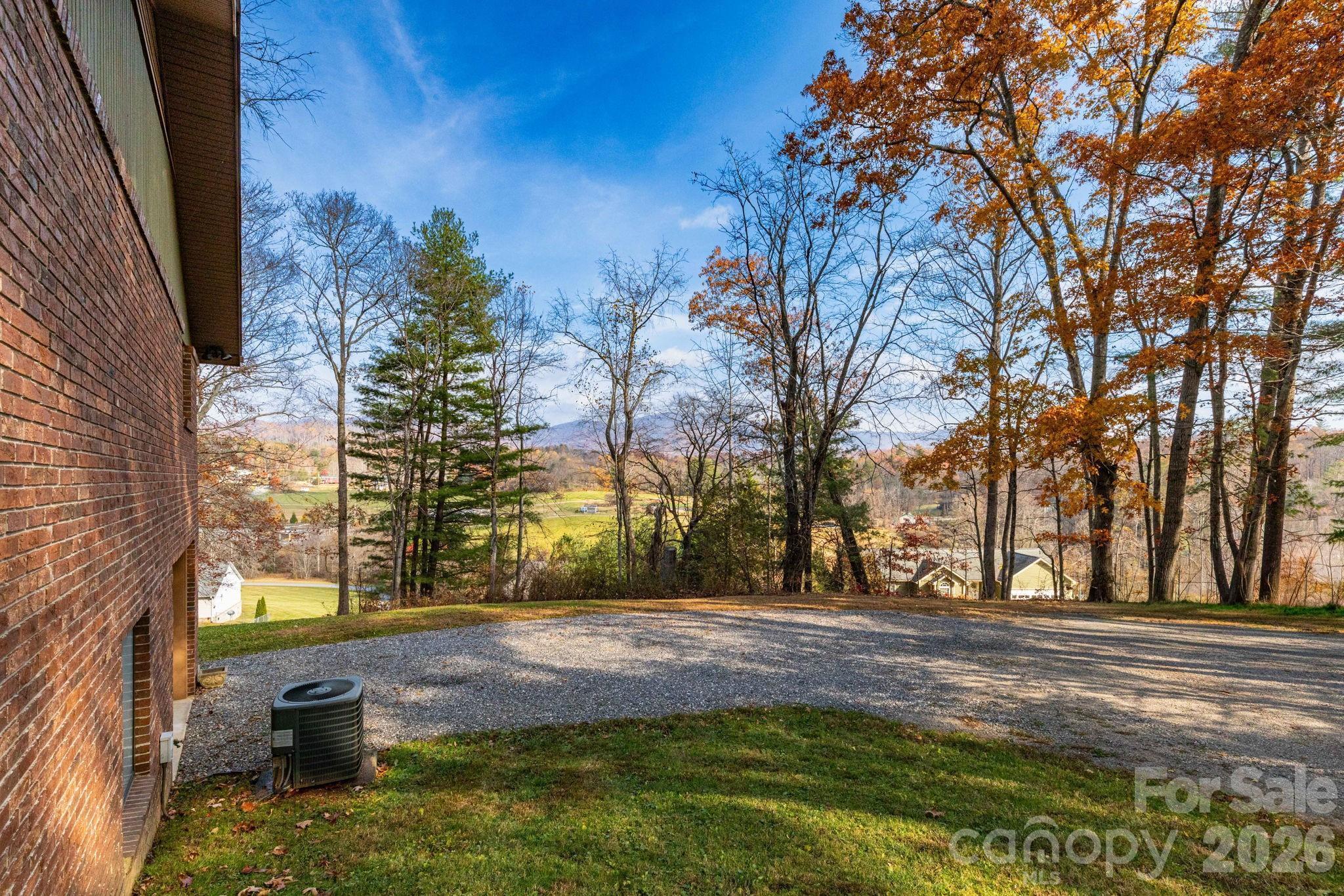 84 Joe jenkins Road — Fairview