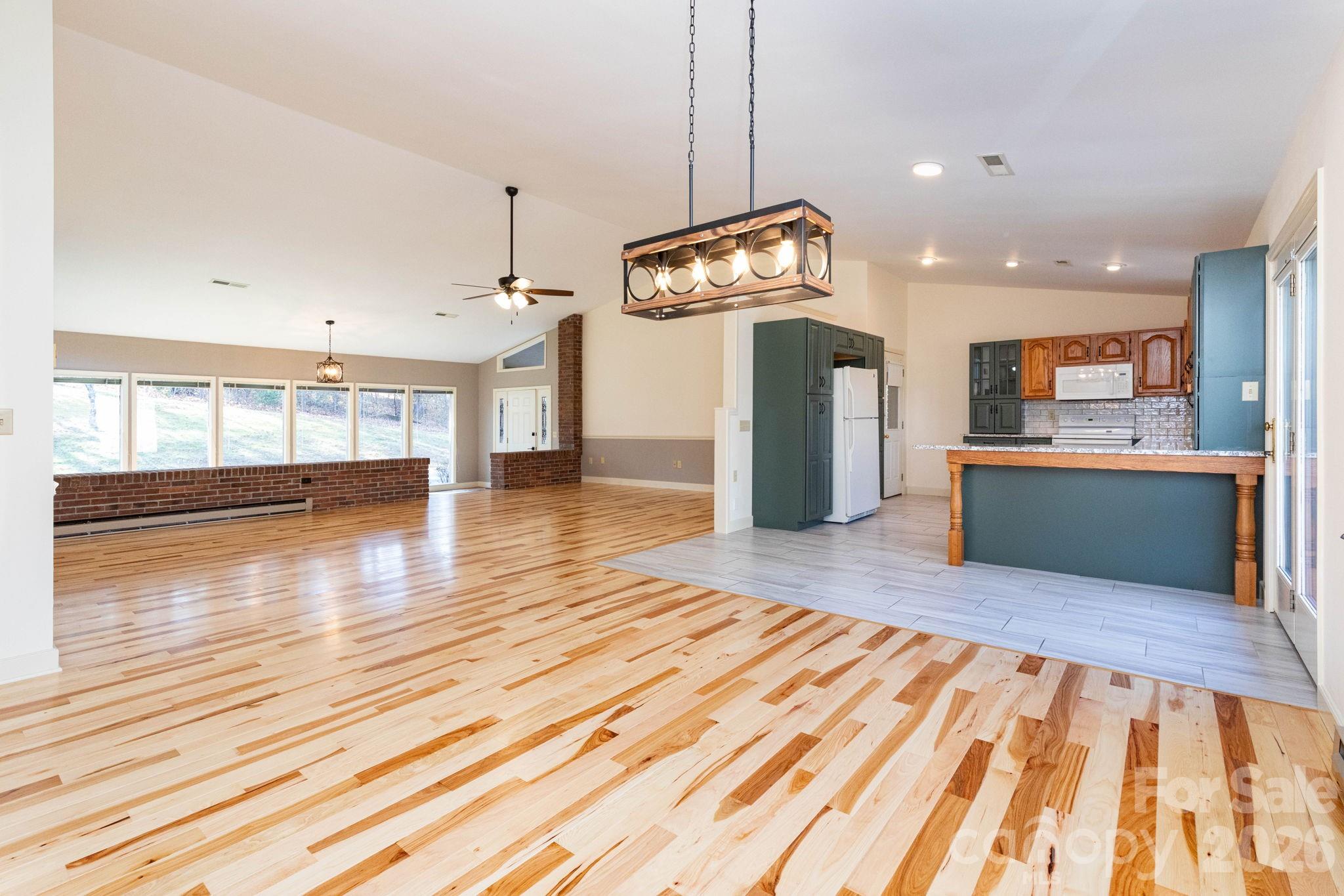 84 Joe jenkins Road — Fairview