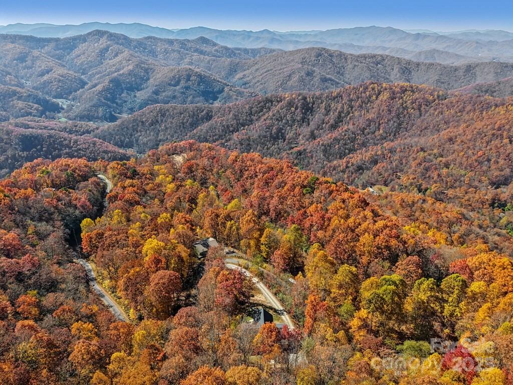 242 Crossview Drive — Bryson City