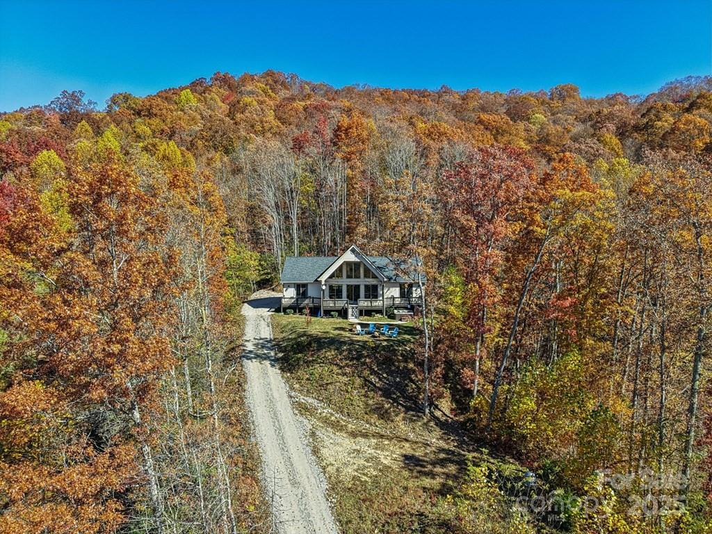 242 Crossview Drive — Bryson City