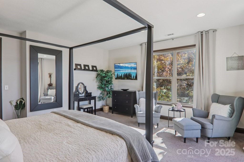 242 Crossview Drive — Bryson City