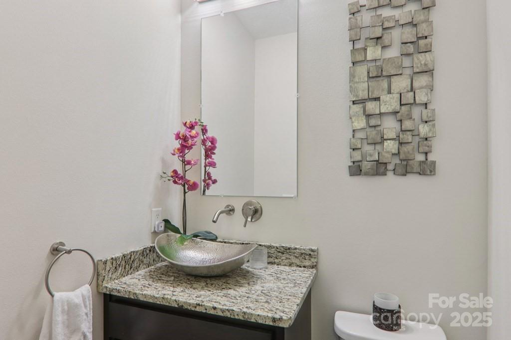 242 Crossview Drive — Bryson City