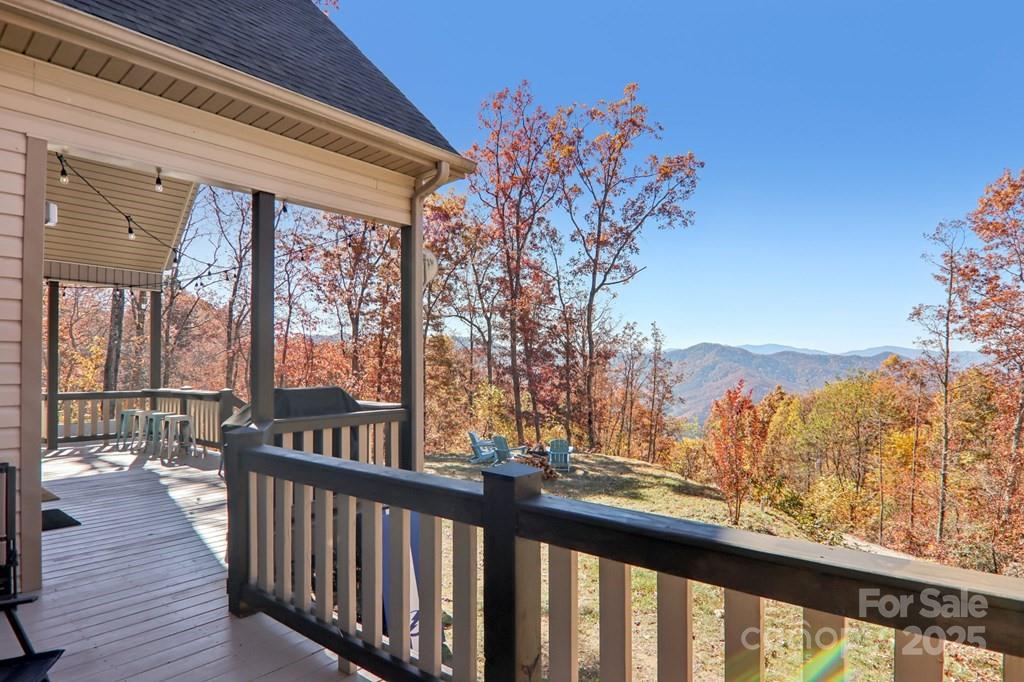 242 Crossview Drive — Bryson City