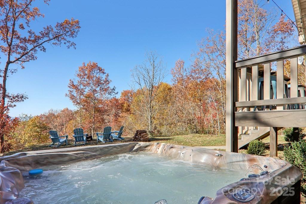 242 Crossview Drive — Bryson City
