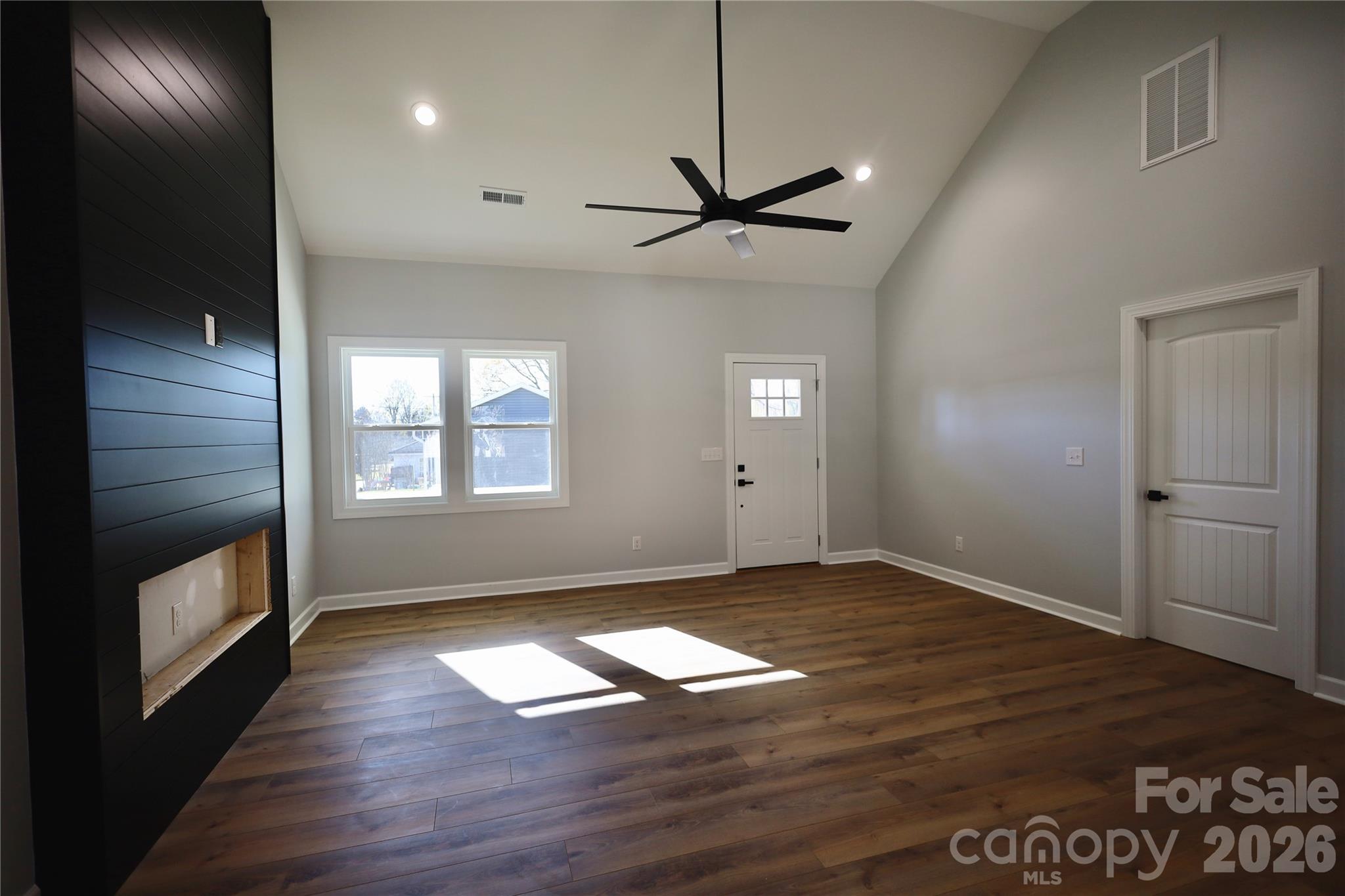 901 E Church Street — Cherryville