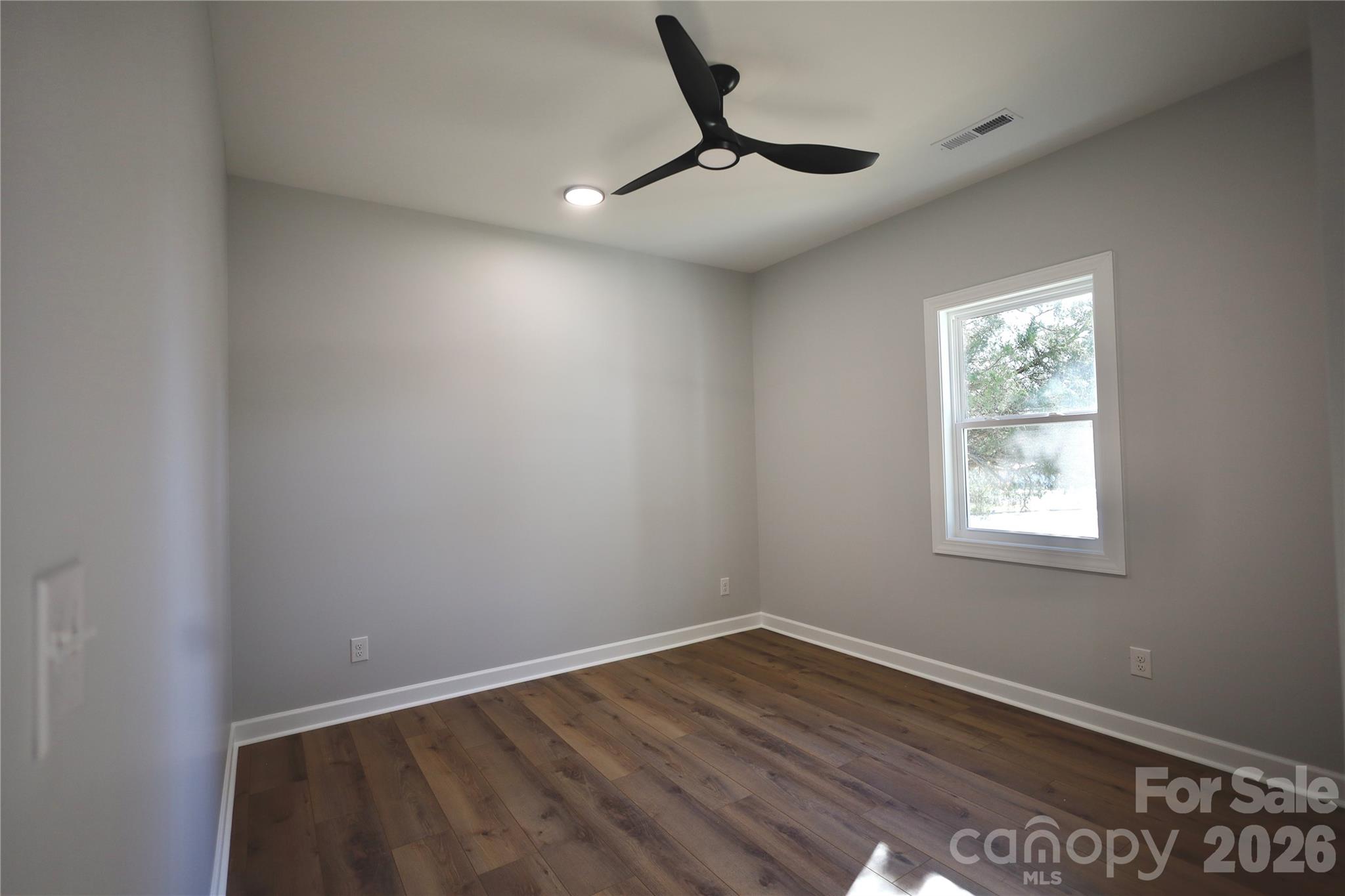 901 E Church Street — Cherryville