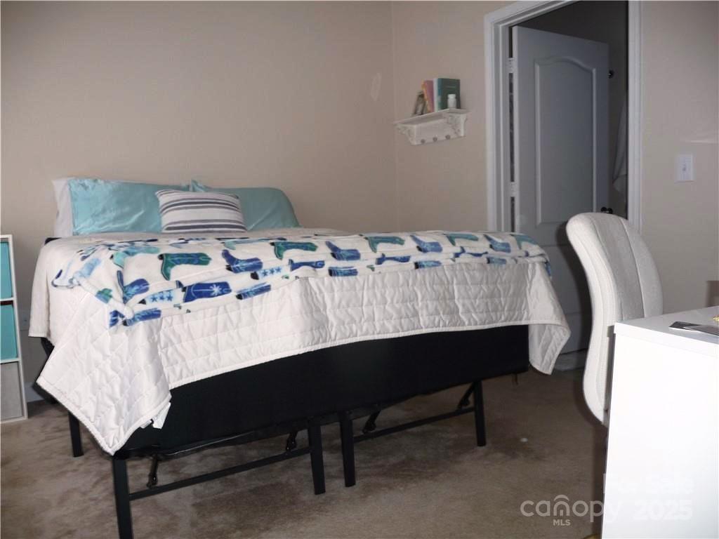 186 Cecil Miller Road #202 — Boone
