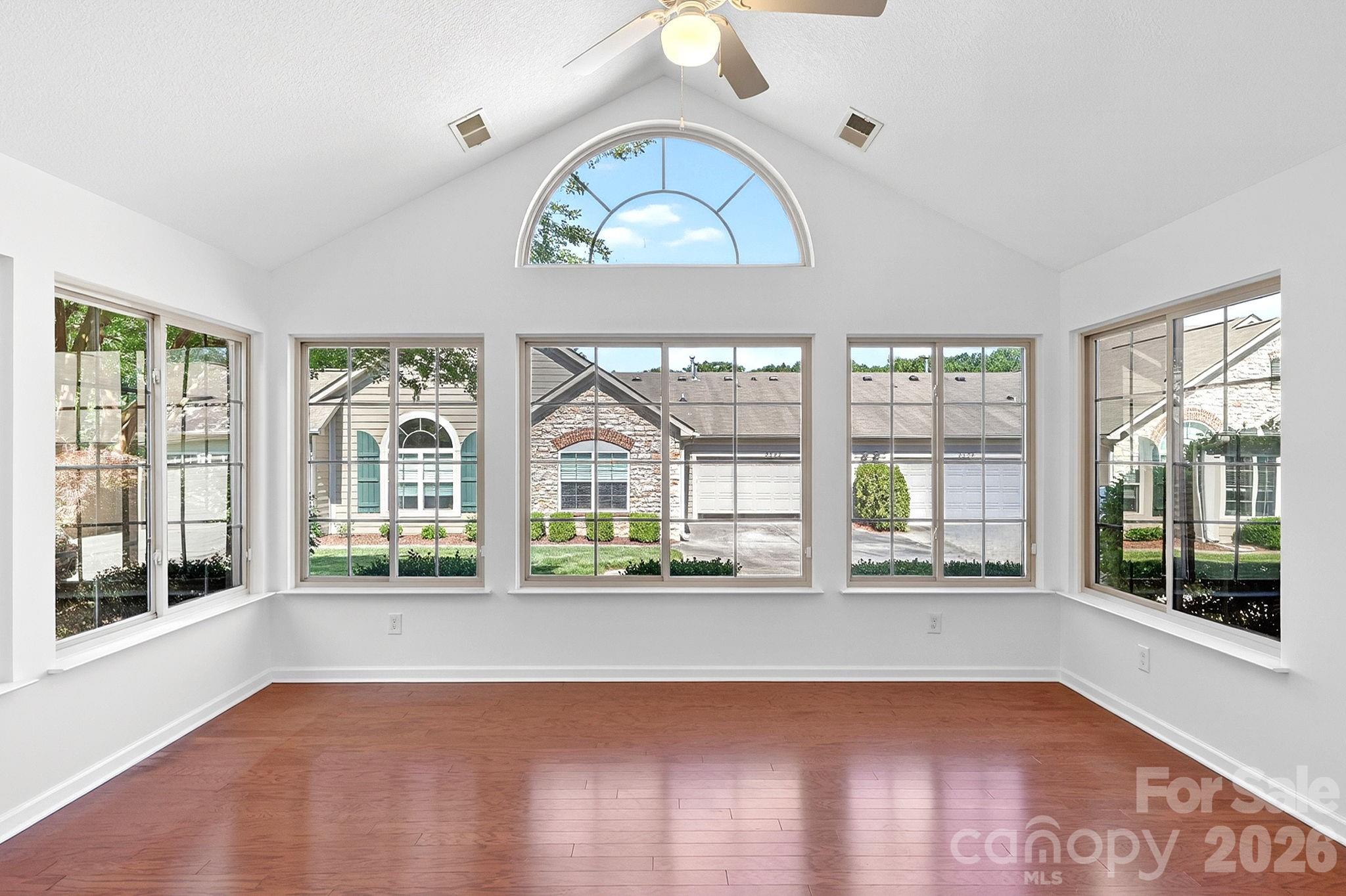 3546 S Bank Court — Matthews