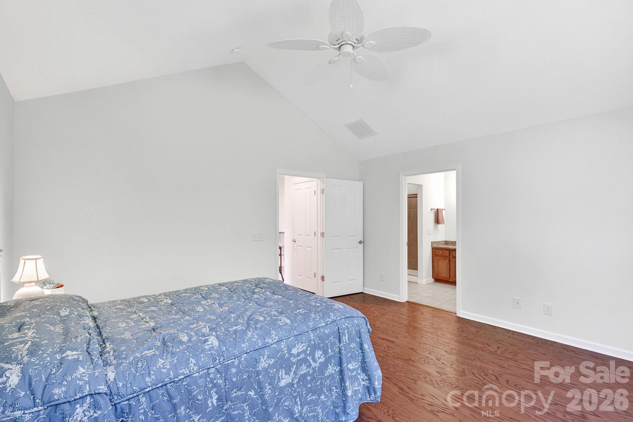 3546 S Bank Court — Matthews
