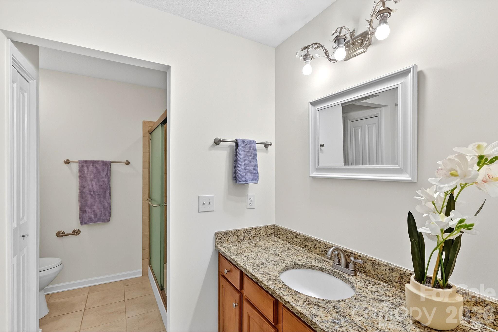 3546 S Bank Court — Matthews