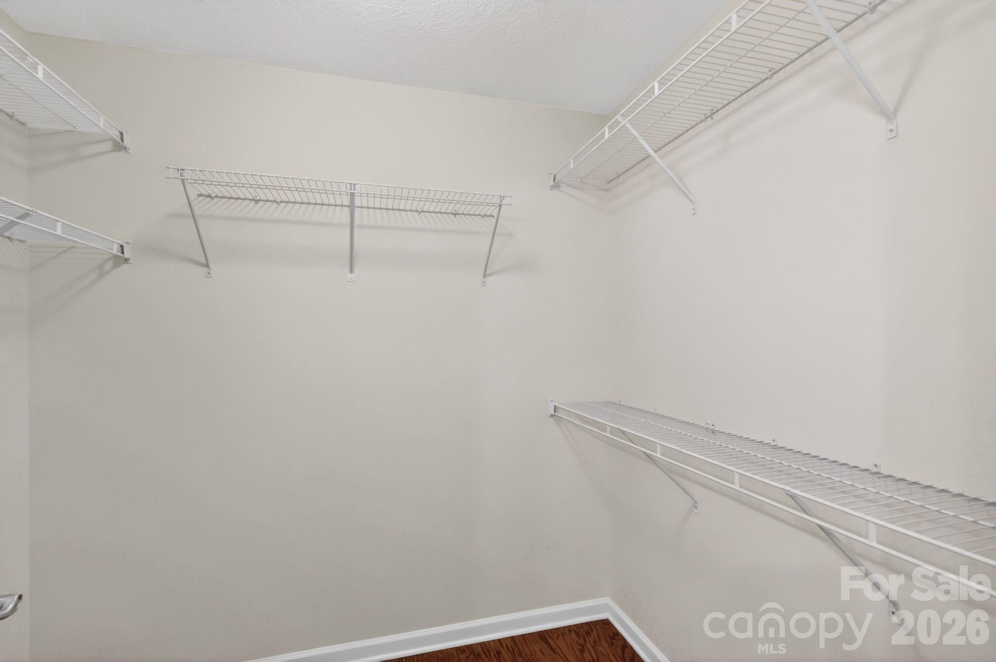 3546 S Bank Court — Matthews