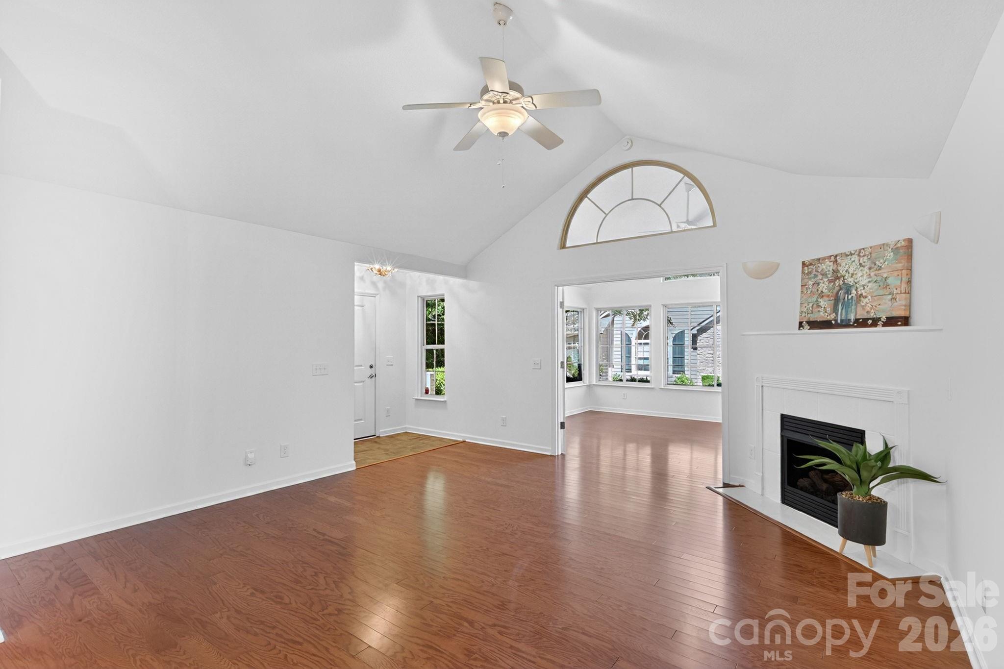 3546 S Bank Court — Matthews