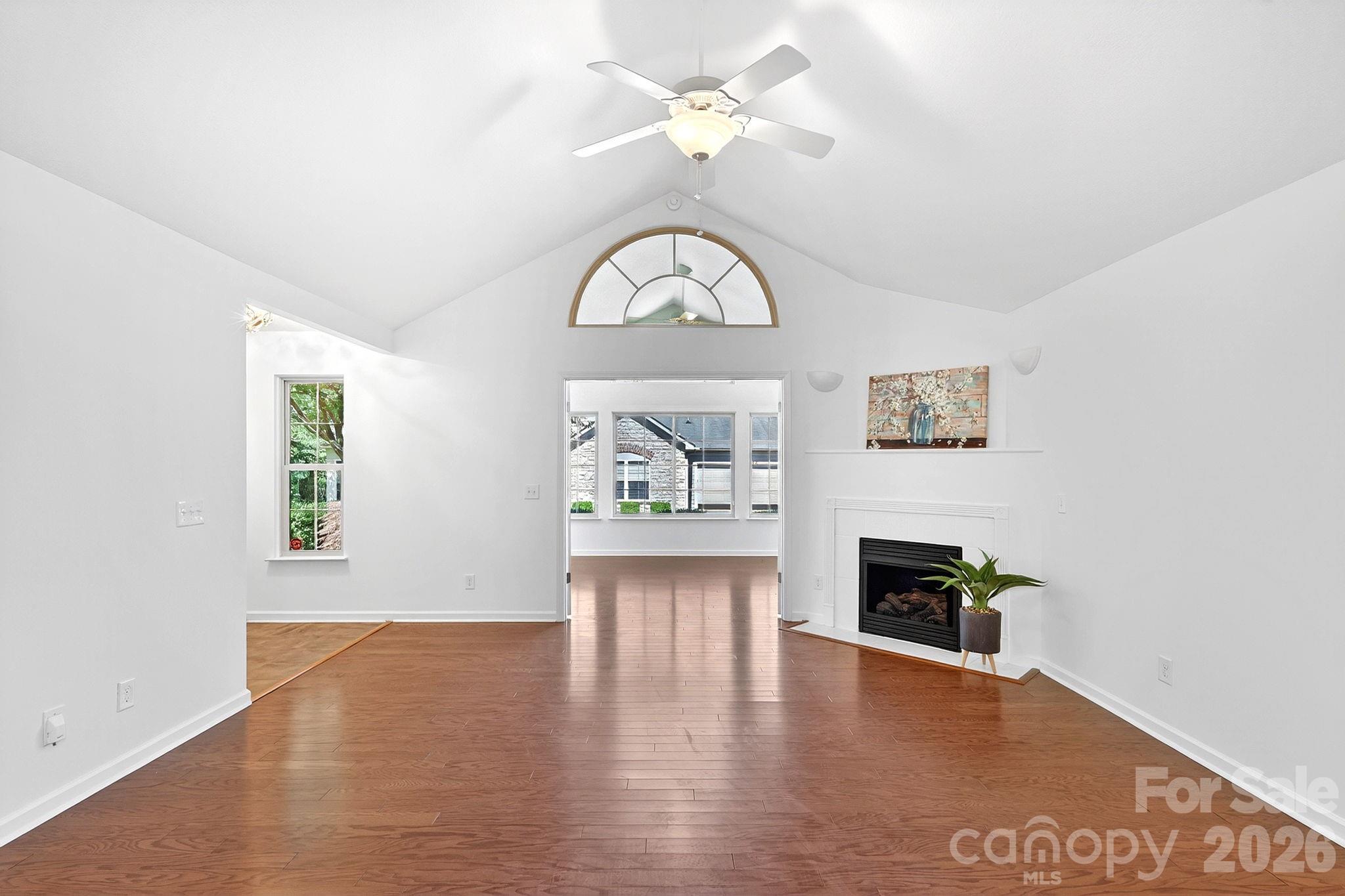 3546 S Bank Court — Matthews