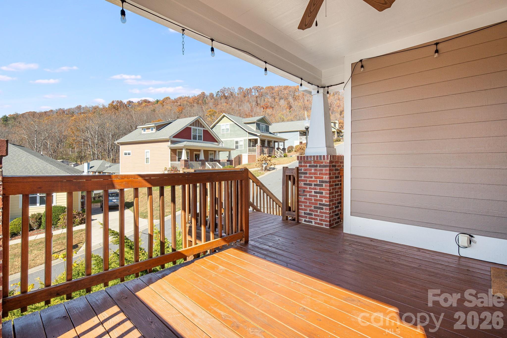 11 Byrdcliffe Lane — Asheville