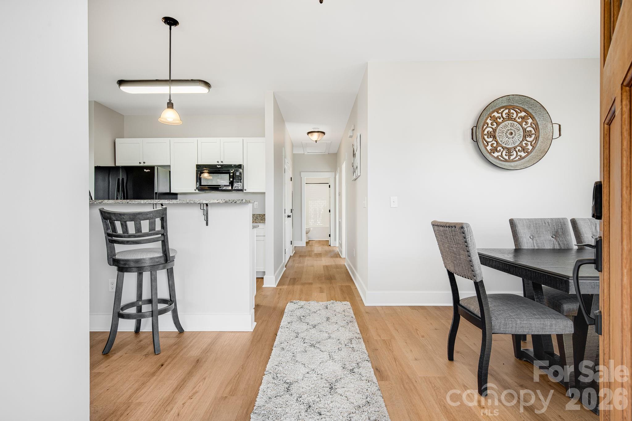 11 Byrdcliffe Lane — Asheville